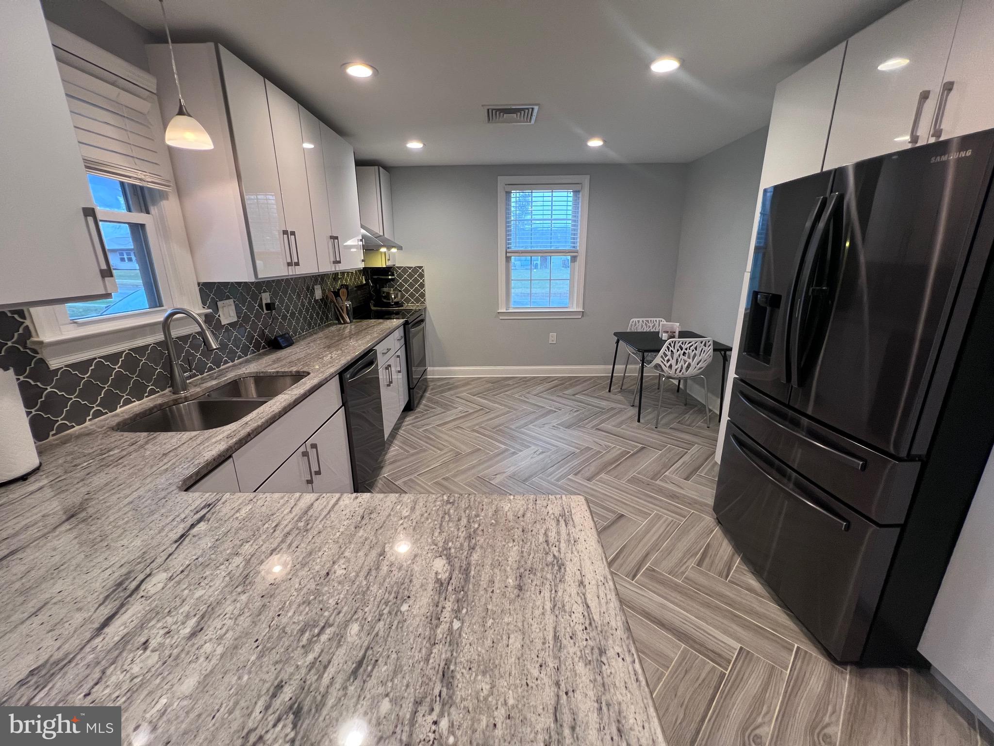 GOLDENRIDGE - Residential