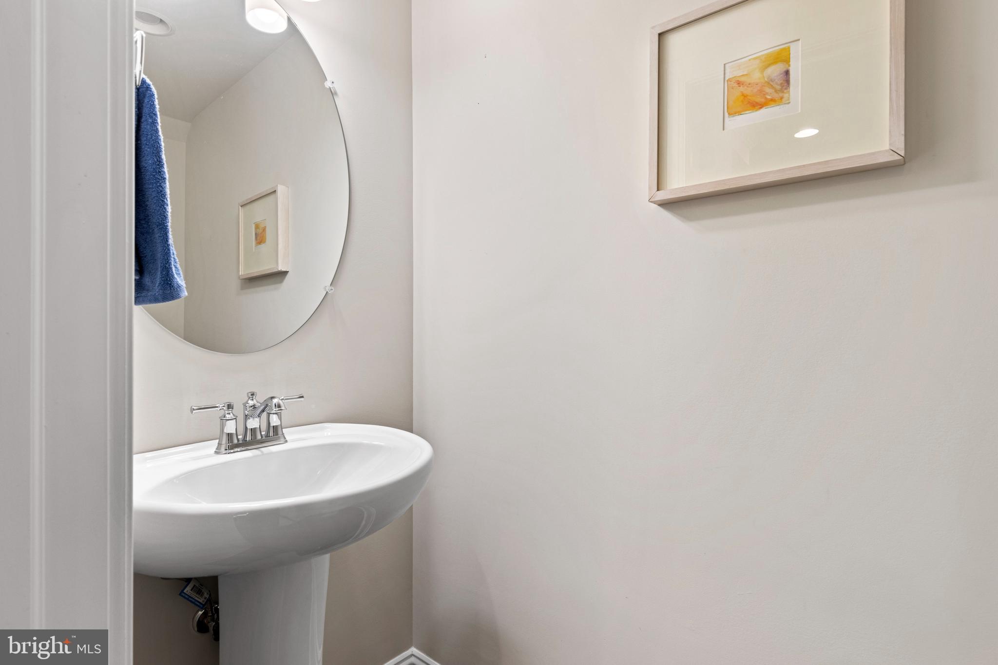 NEWTOWN WALK AT ELLIS PRESERVE - Residential