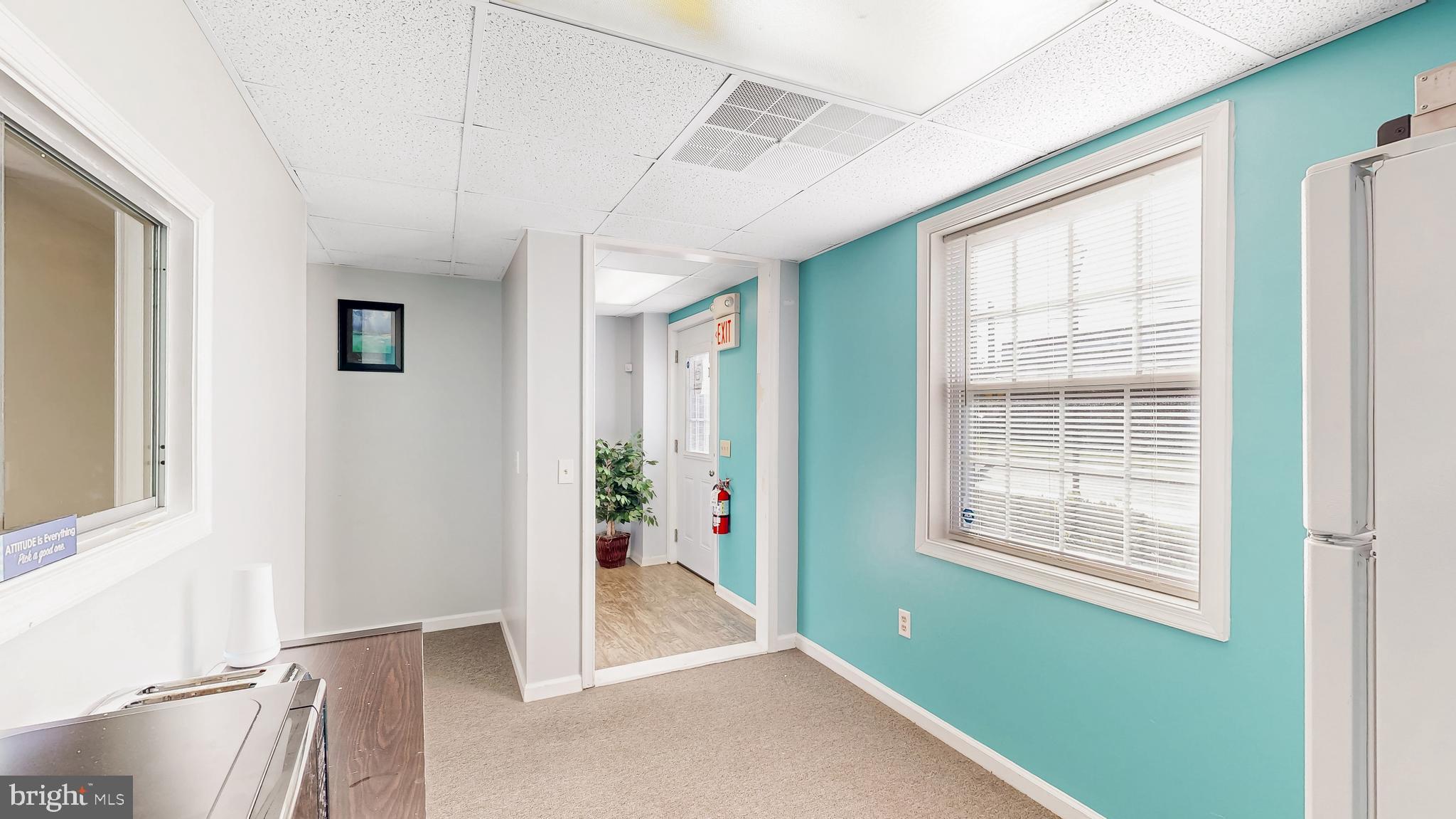 383 W NORTH STREET 6-A,B