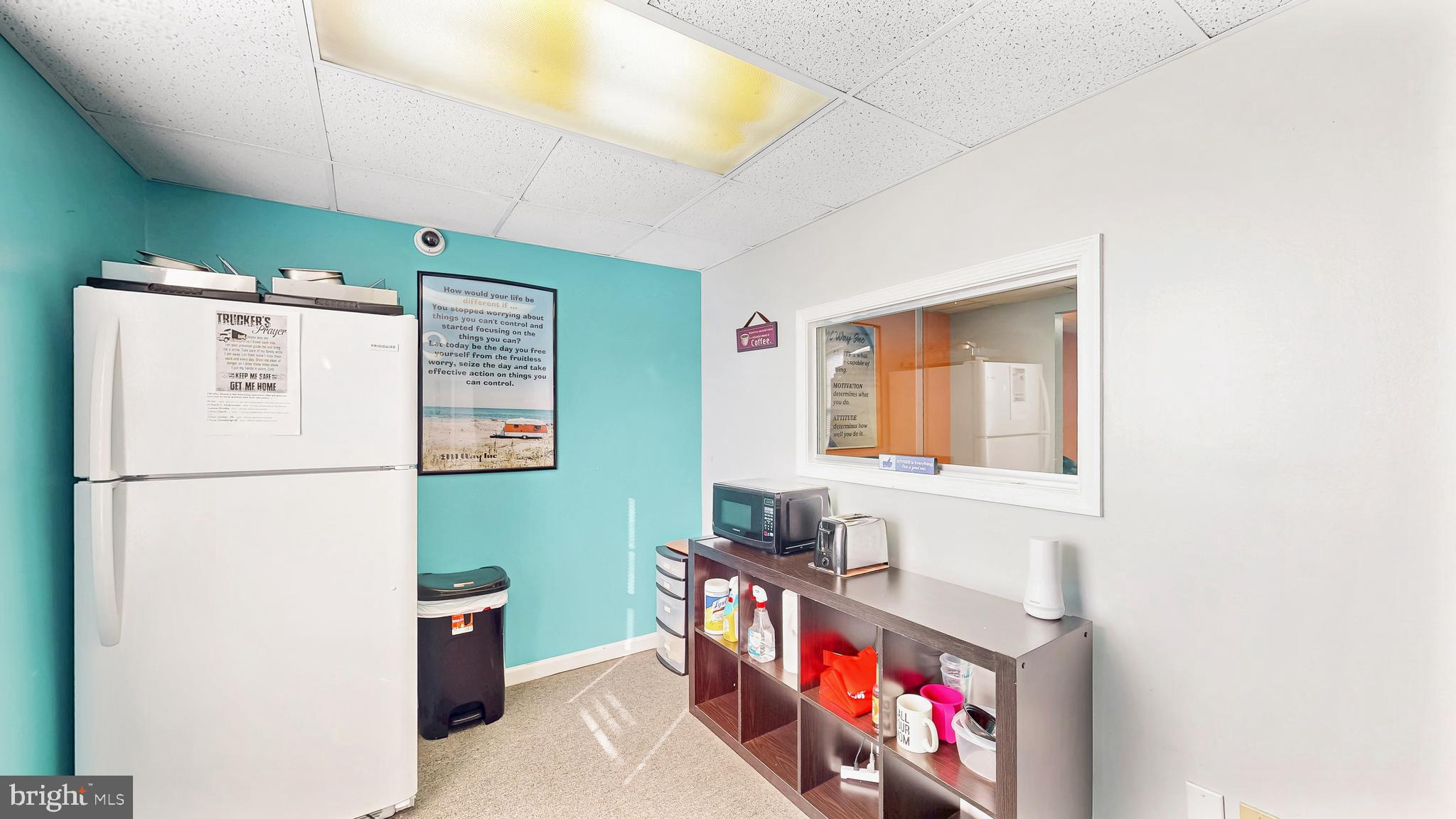 383 W NORTH STREET 6-A,B