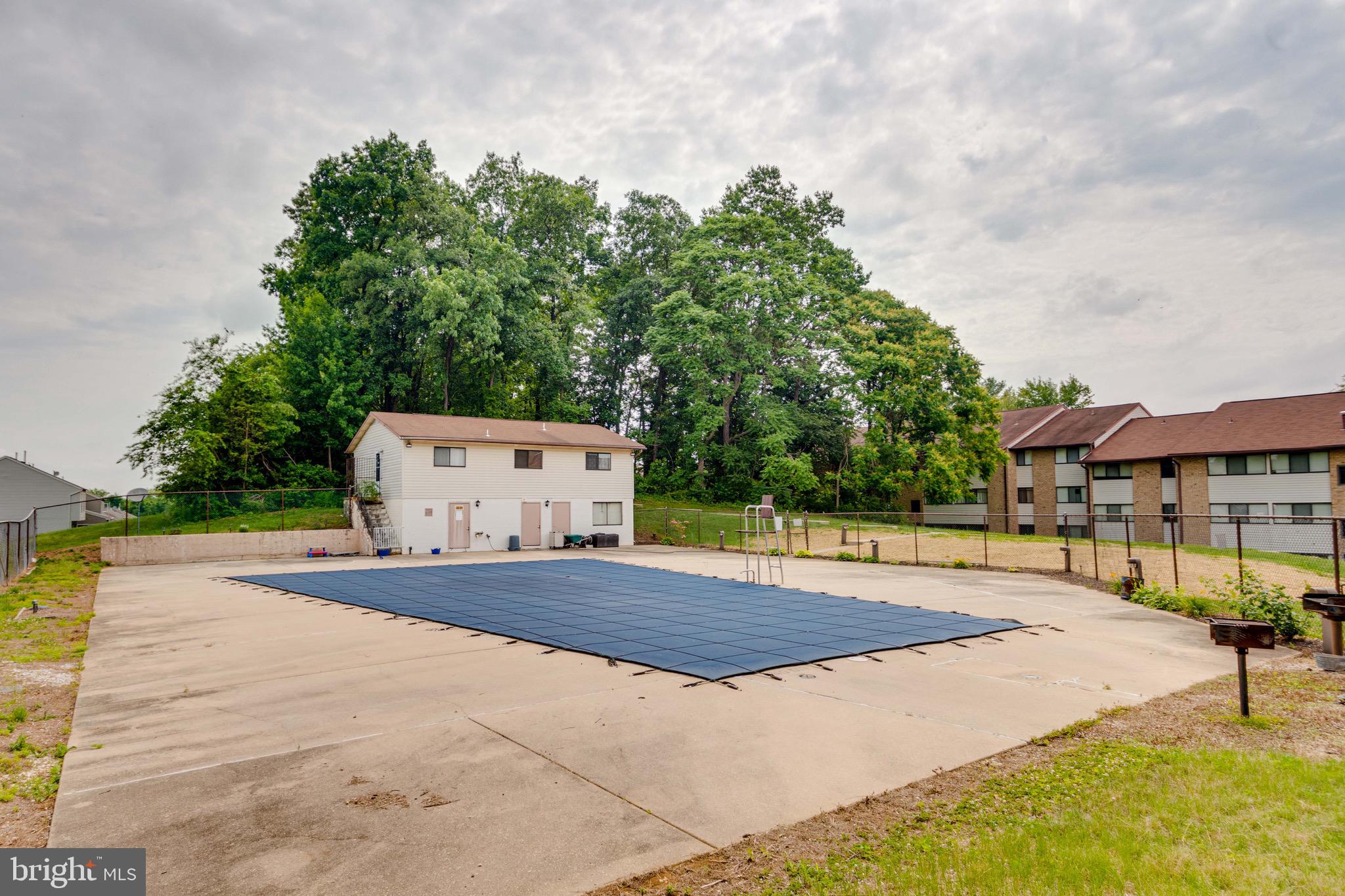 VILLAGE AT BRIGHT OAKS - Residential