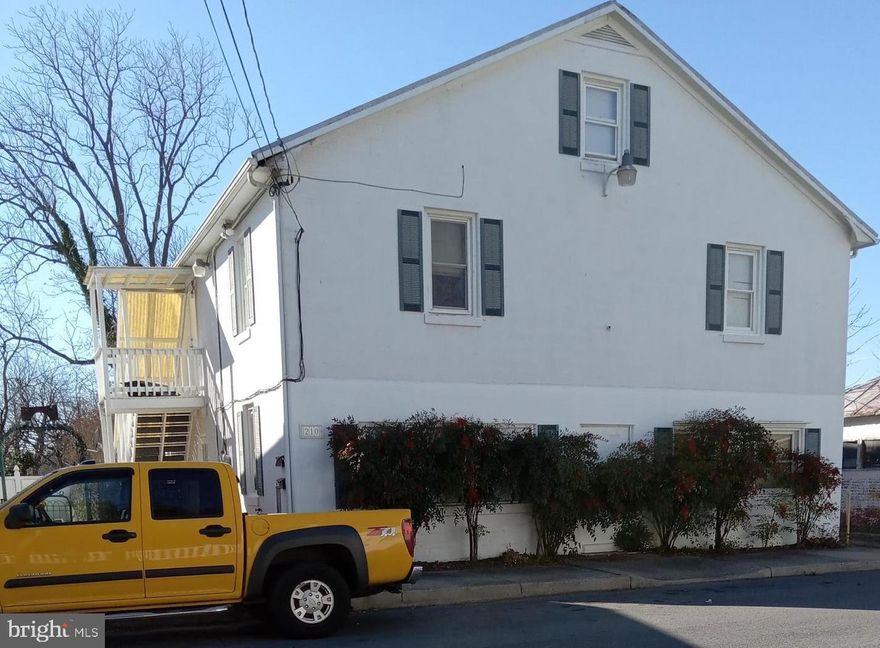 Spacious light filled 3 bedroom upper level apartment in Charles Town within walking distance to downtown Charles Town shopping and restaurants. Freshly painted interior and newly installed laminate flooring complements the existing ceramic tile flooring in the hallway and bathroom.  The unit offers an open kitchen with ample table/seating area, laundry area, new stove installed 2023, and a refrigerator and
washer/dryer unit installed in 2022. Microwave, double sink, dishwasher and ceiling fan complete the
kitchen. Adjacent to the kitchen is the living/family room. Three bedrooms, one with double closets, are
located off the hallway private from the front rooms. A fully equipped bathroom with tub/shower, two sets of storage cabinets and two medicine cabinets finishes the main living area. Stairs off the kitchen lead up to a floored unfinished attic and a finished room that can be used as an office or other. The fully fenced grounds are minimal maintenance with sidewalks and a landscaped side yard which offers a shared shed and seating area between Unit A and Unit B. Other walking features of the area is Jefferson Memorial Park with a community pool, and major employment centers. Easy access to commuter routes to Virginia and Maryland. No smoking. No pets. Electric, water and sewer utilities are set at $250.00 a month paid to the Landlord with the monthly rent payment. The online application fee for each adult (18 or older) $55.00 per person. Renters insurance is required prior to move-in.  Call for your appointment to see it today before it's gone!  It's huge, over 1400 square feet and close to everything in Charles Town and Ranson plus commuter routes 9 and 340.