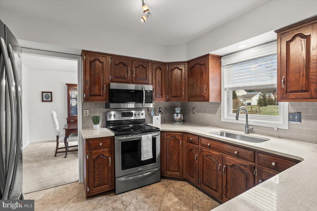 INDIAN SPRINGS - Residential