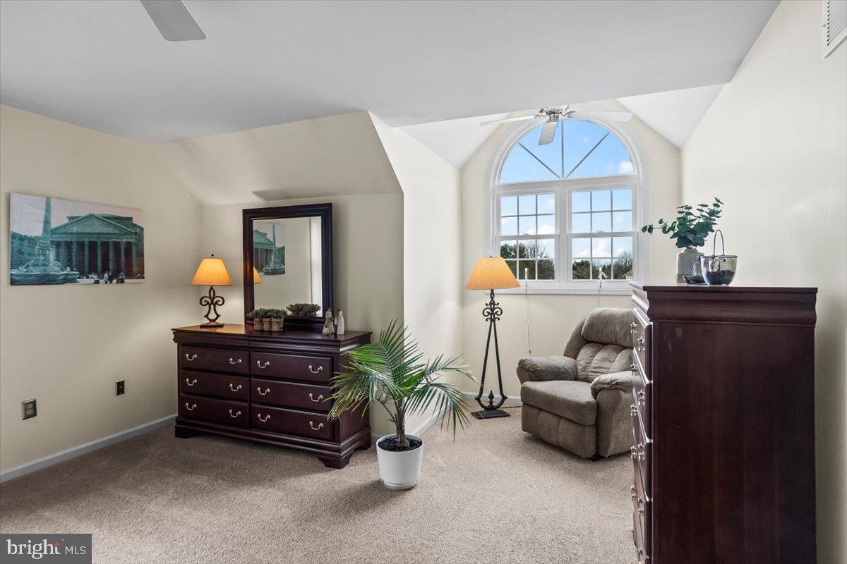 INDIAN SPRINGS - Residential