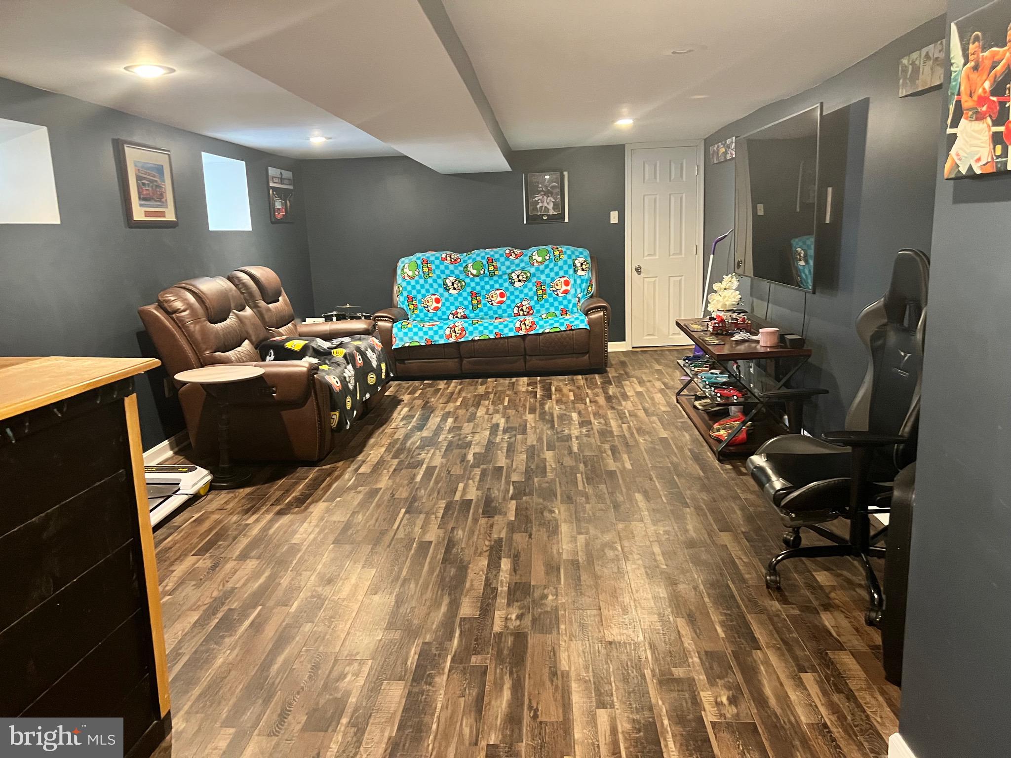 DREXEL HILL - Residential