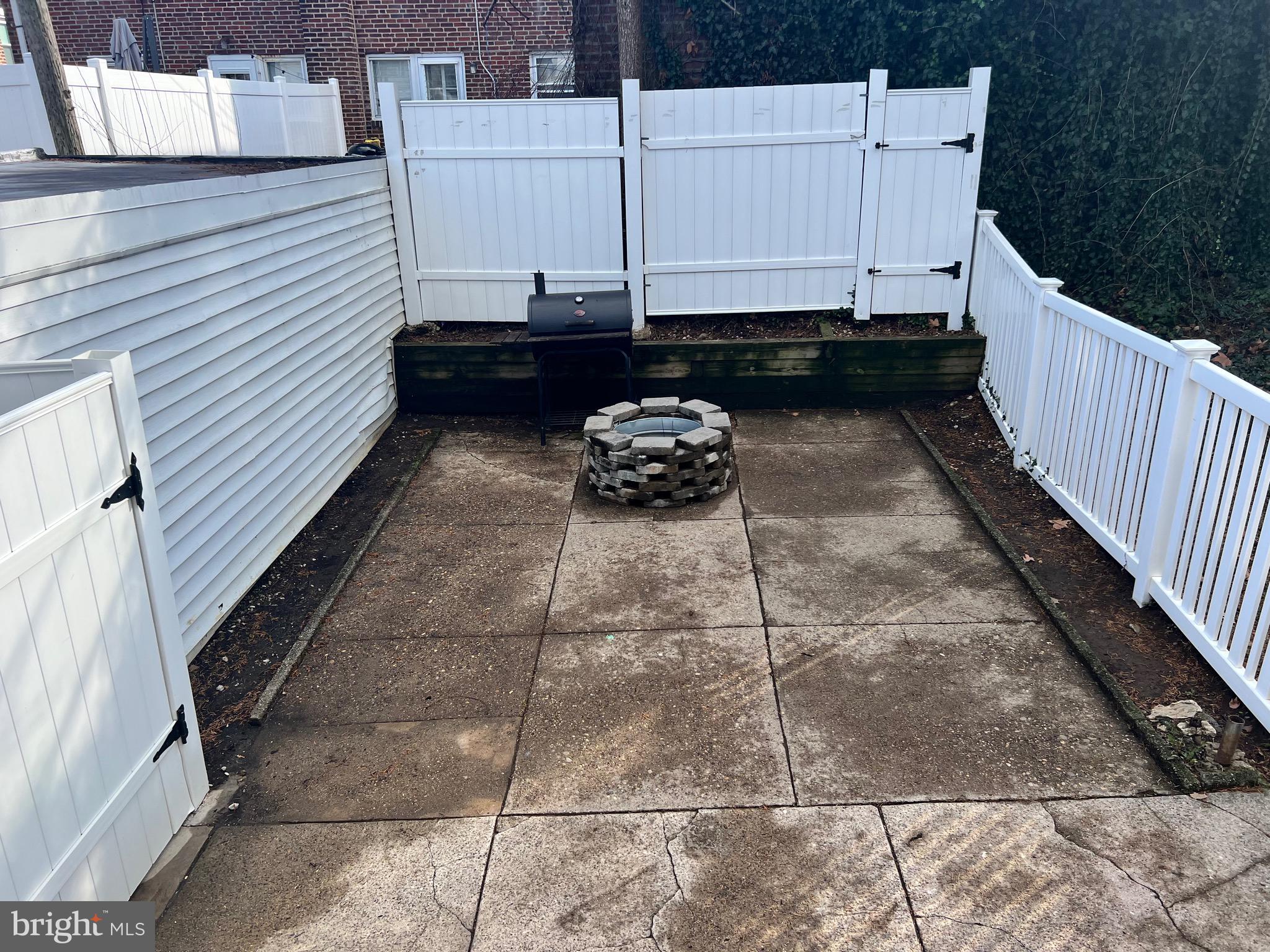 DREXEL HILL - Residential