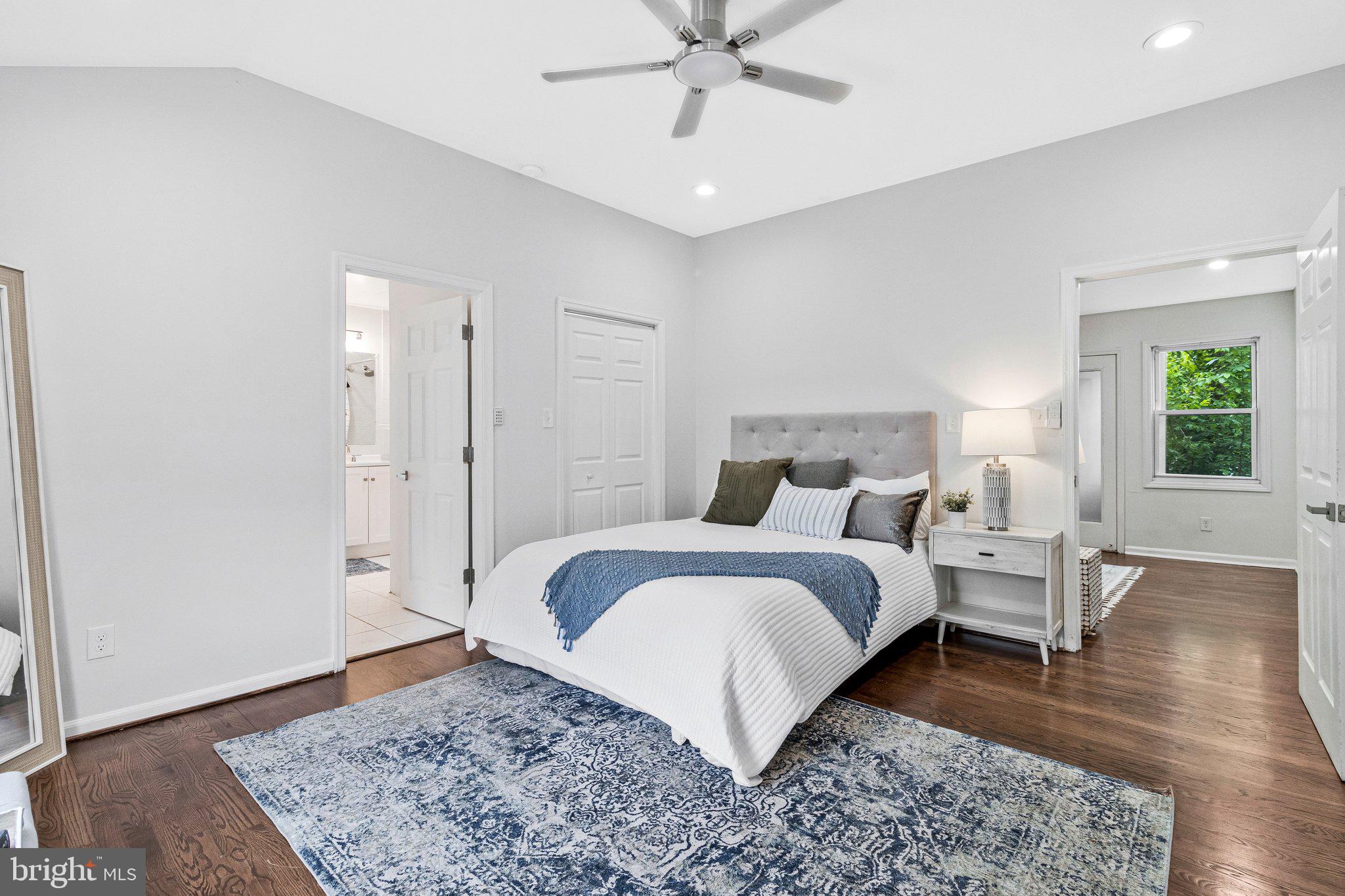 VEIRS MILL VILLAGE - Residential