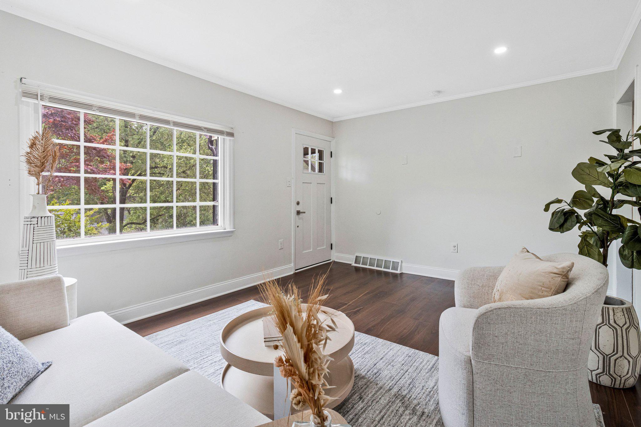 VEIRS MILL VILLAGE - Residential