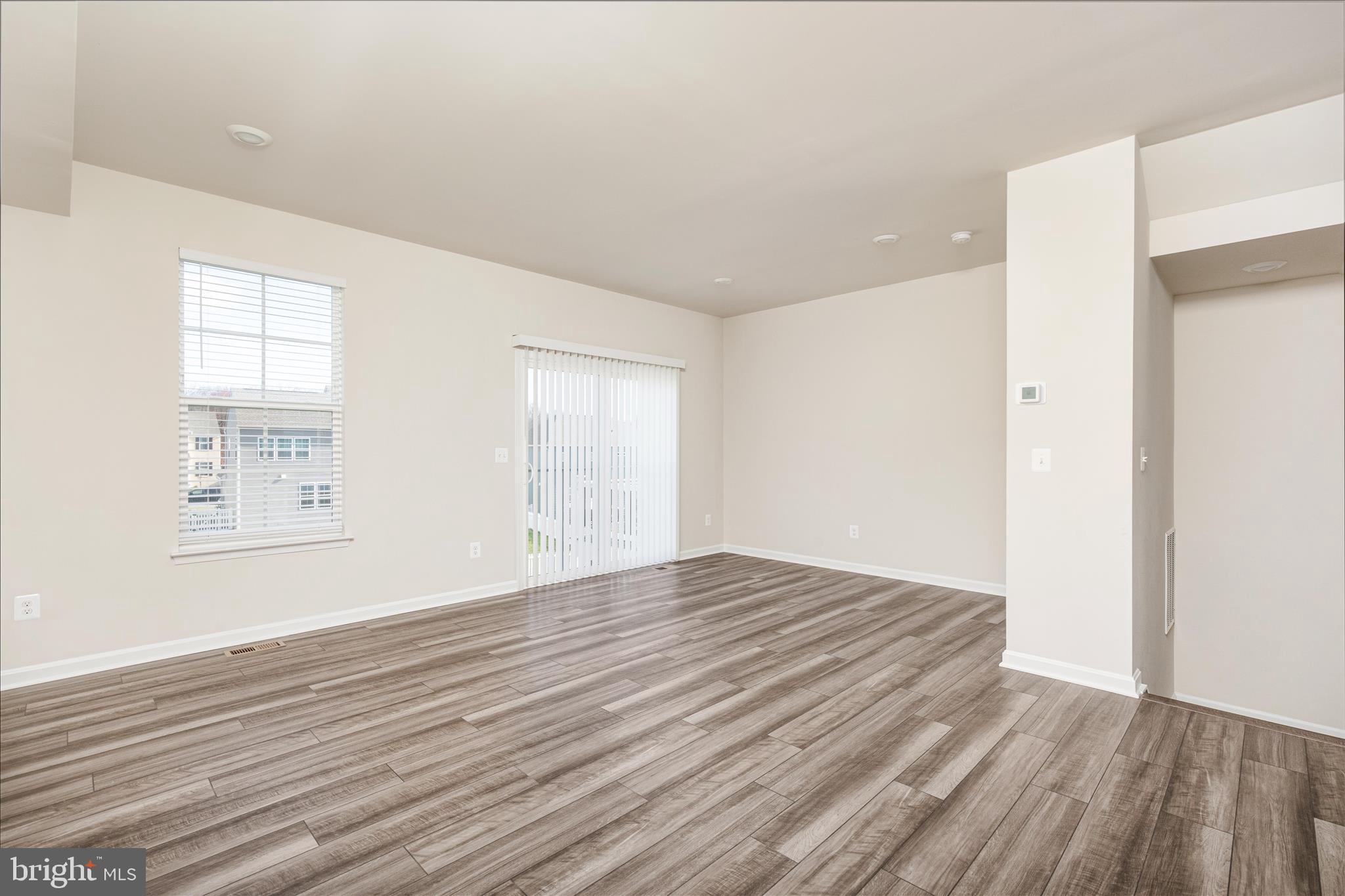 SENSENY VILLAGE - Residential Lease