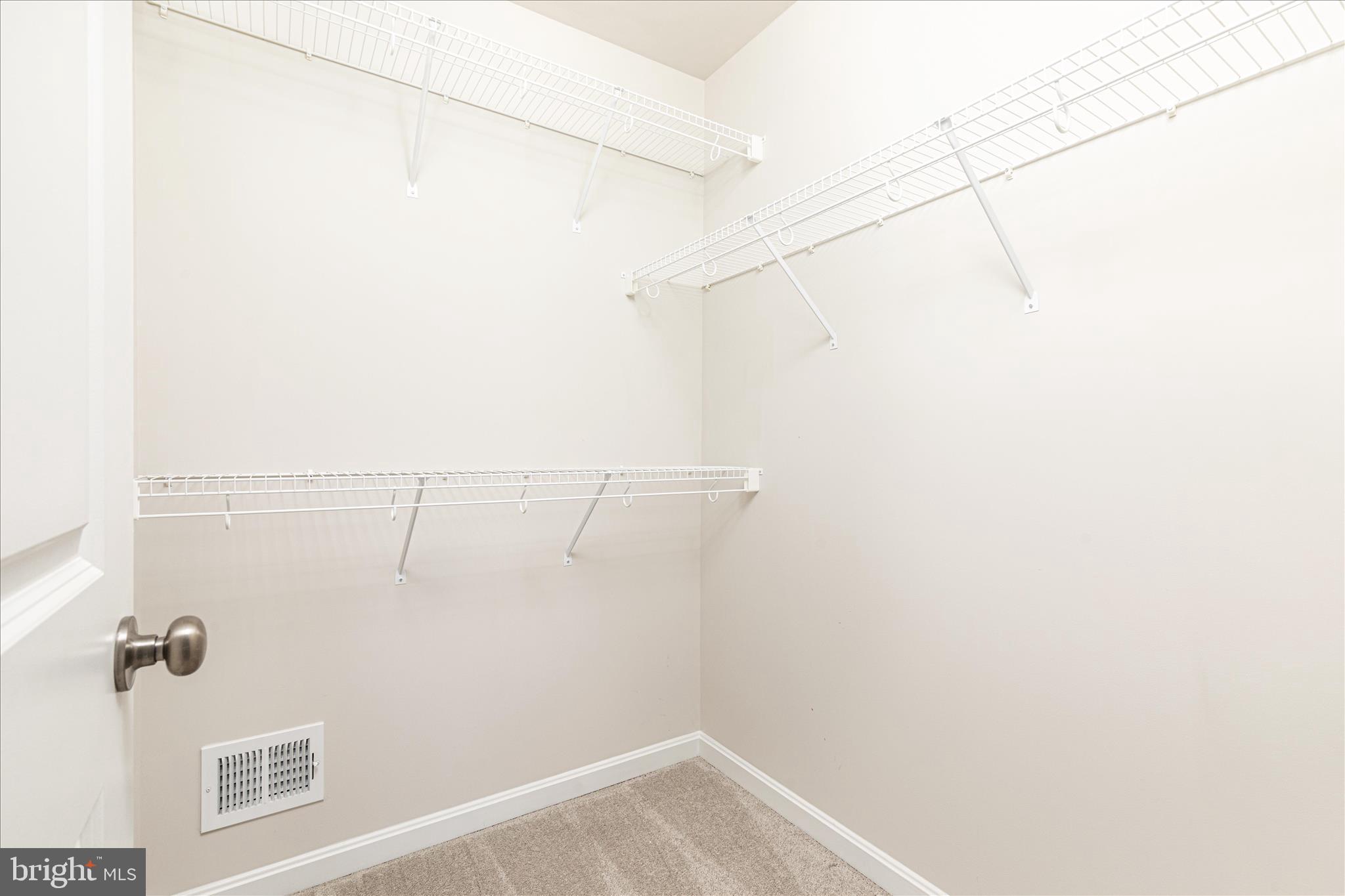 SENSENY VILLAGE - Residential Lease