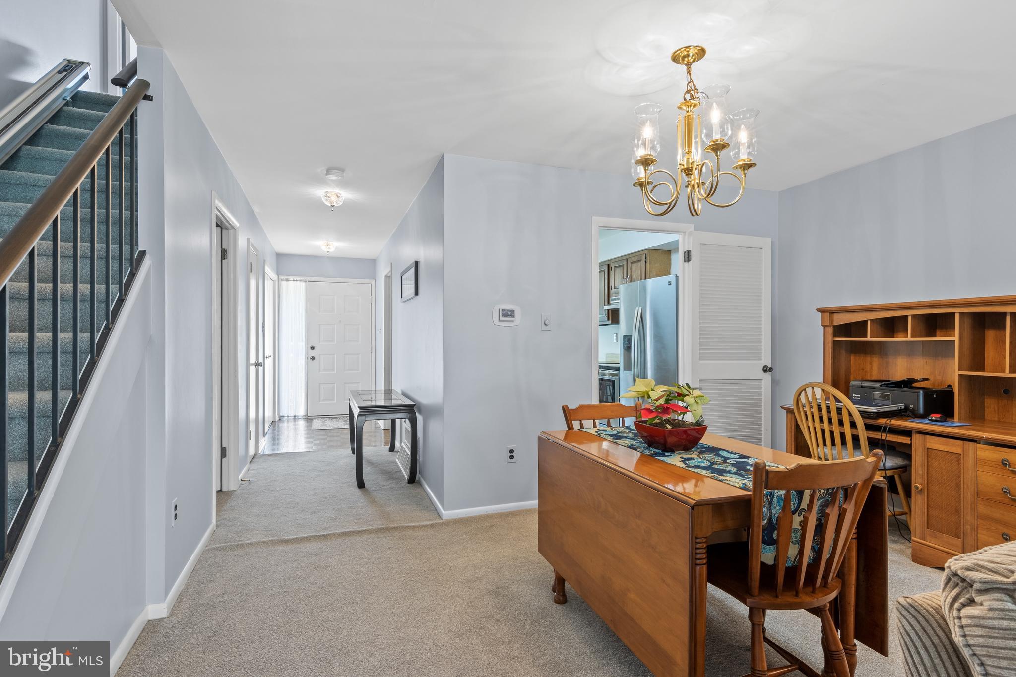 PUTNAM VIL - Residential