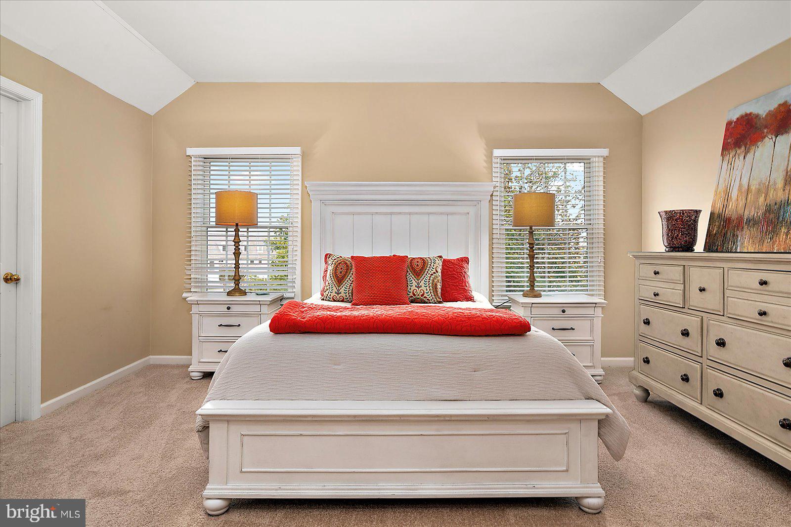 STONE HARBOR - Residential