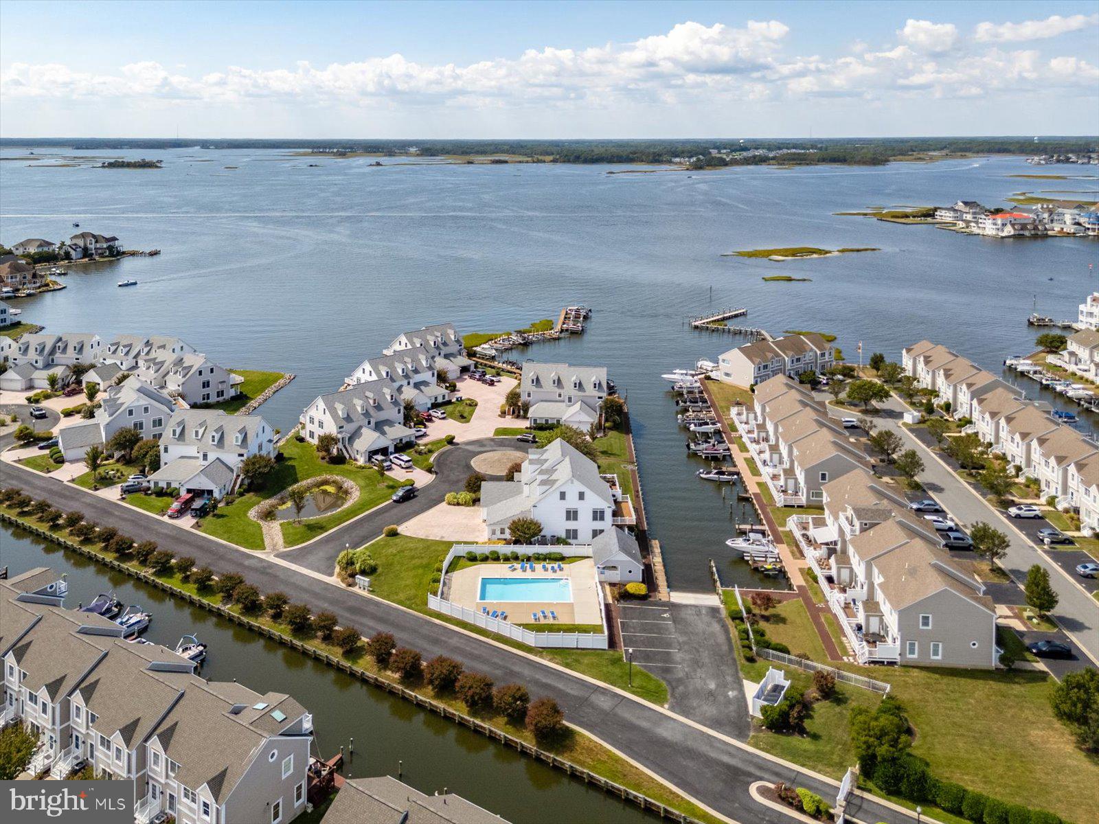 STONE HARBOR - Residential