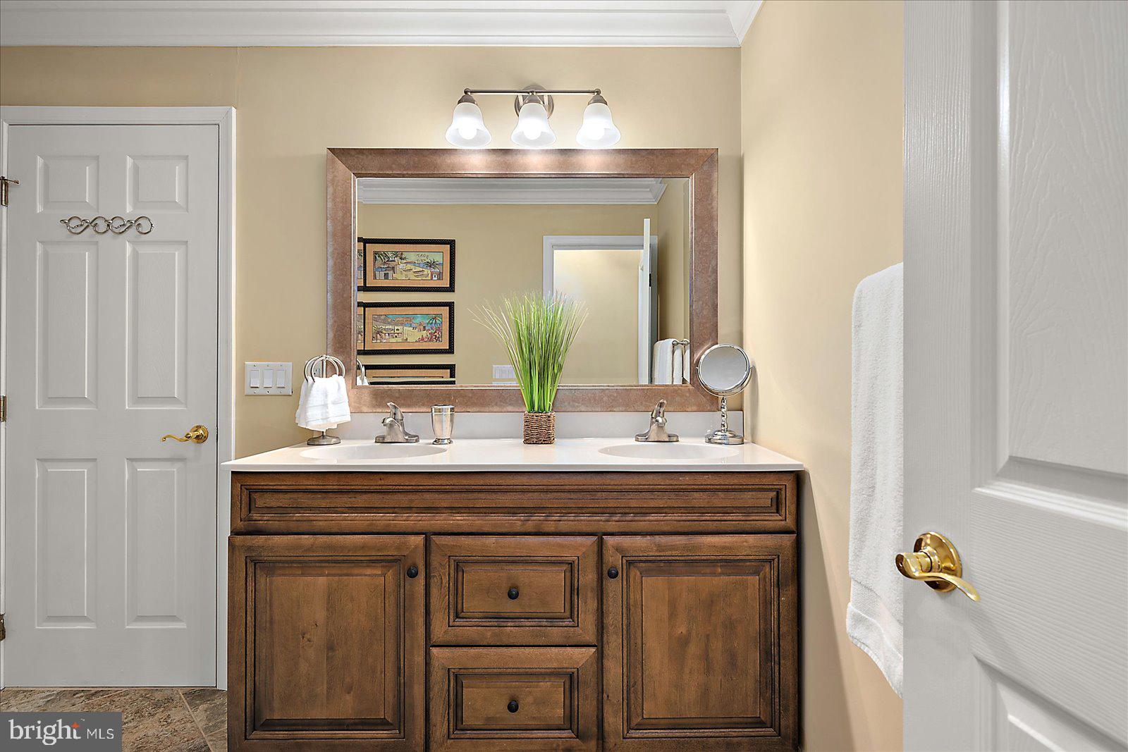 STONE HARBOR - Residential