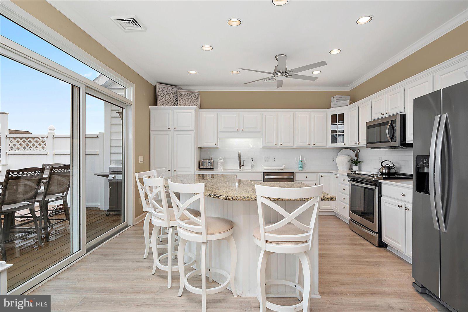 STONE HARBOR - Residential