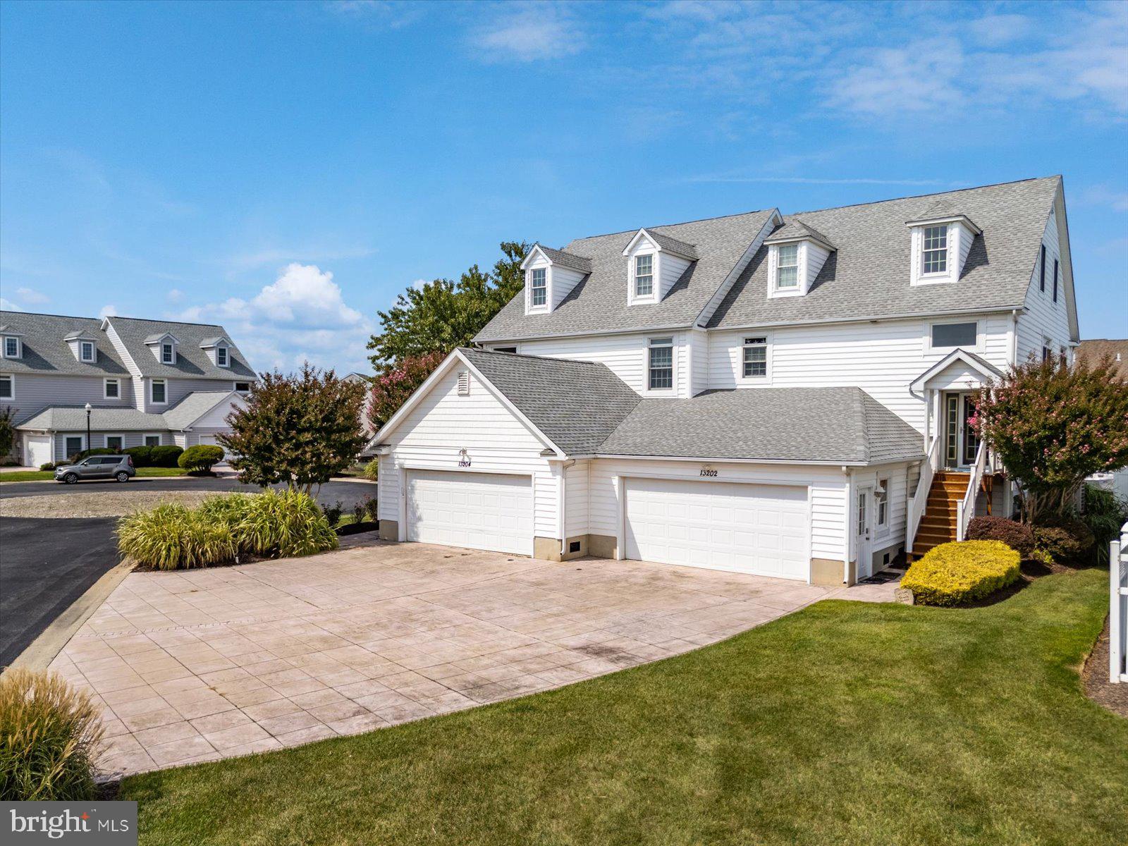 STONE HARBOR - Residential