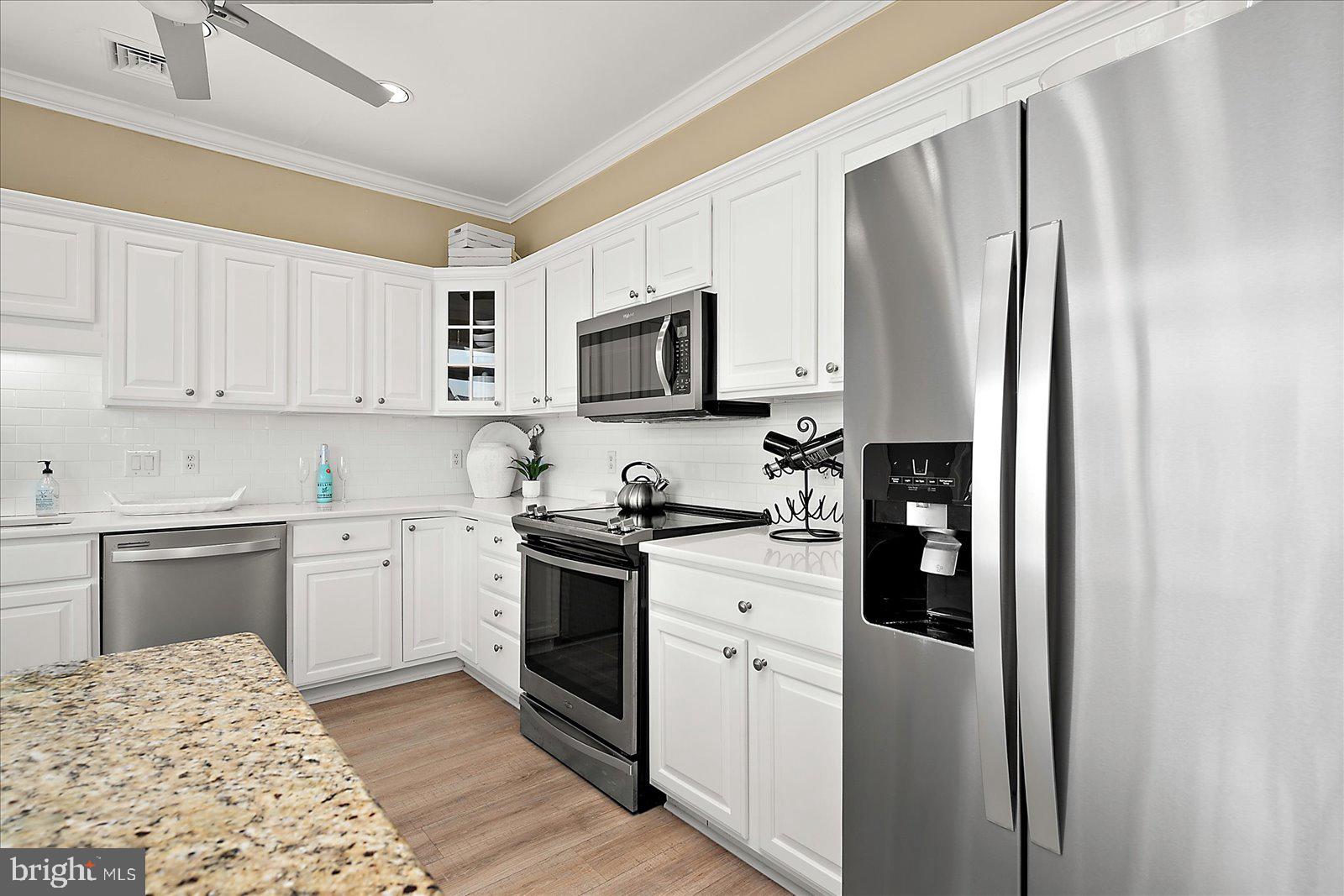 STONE HARBOR - Residential