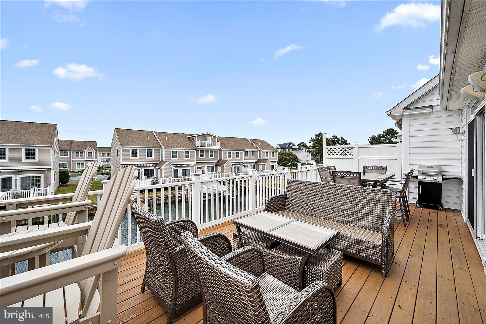 STONE HARBOR - Residential