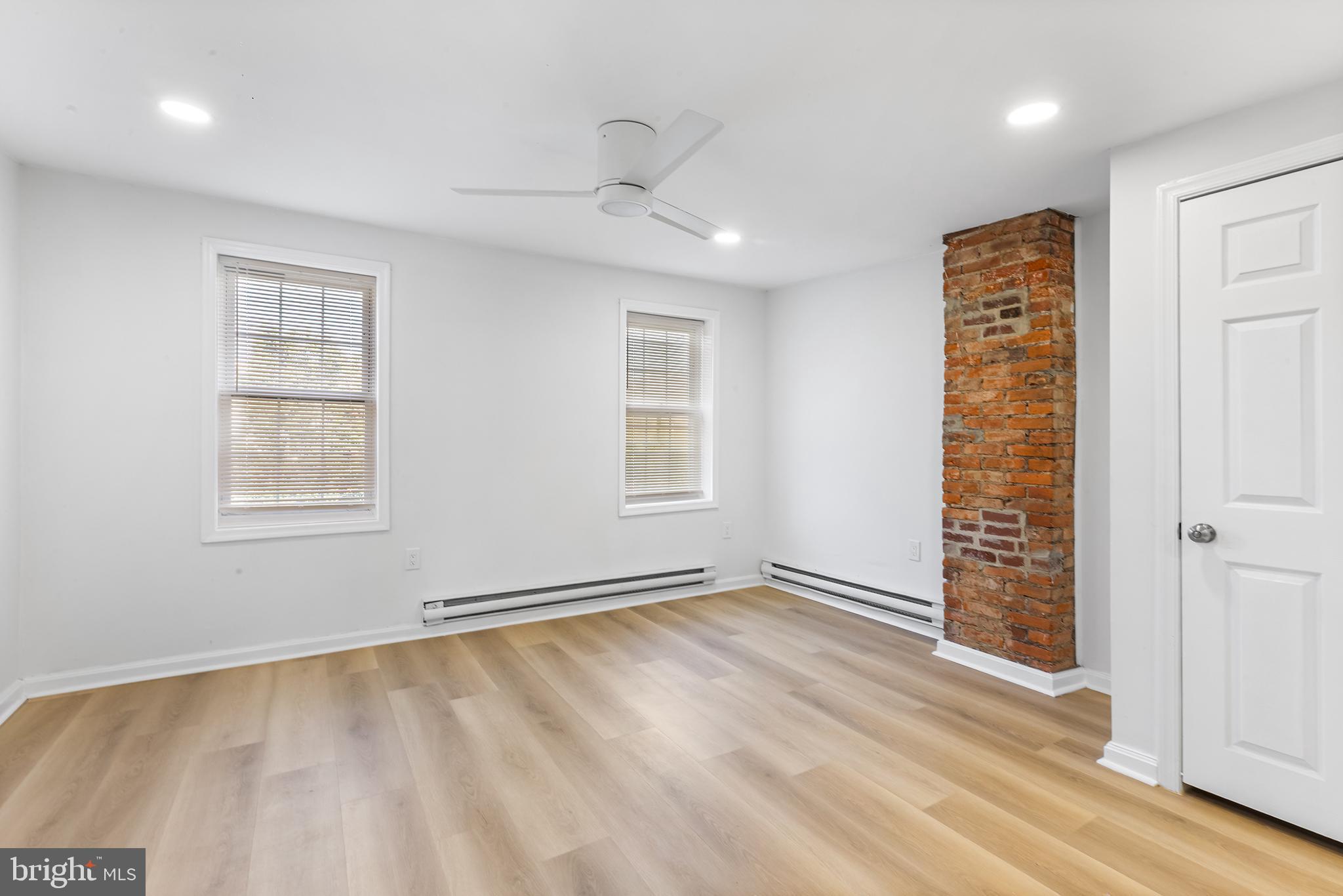 GRADUATE HOSPITAL - Residential Lease