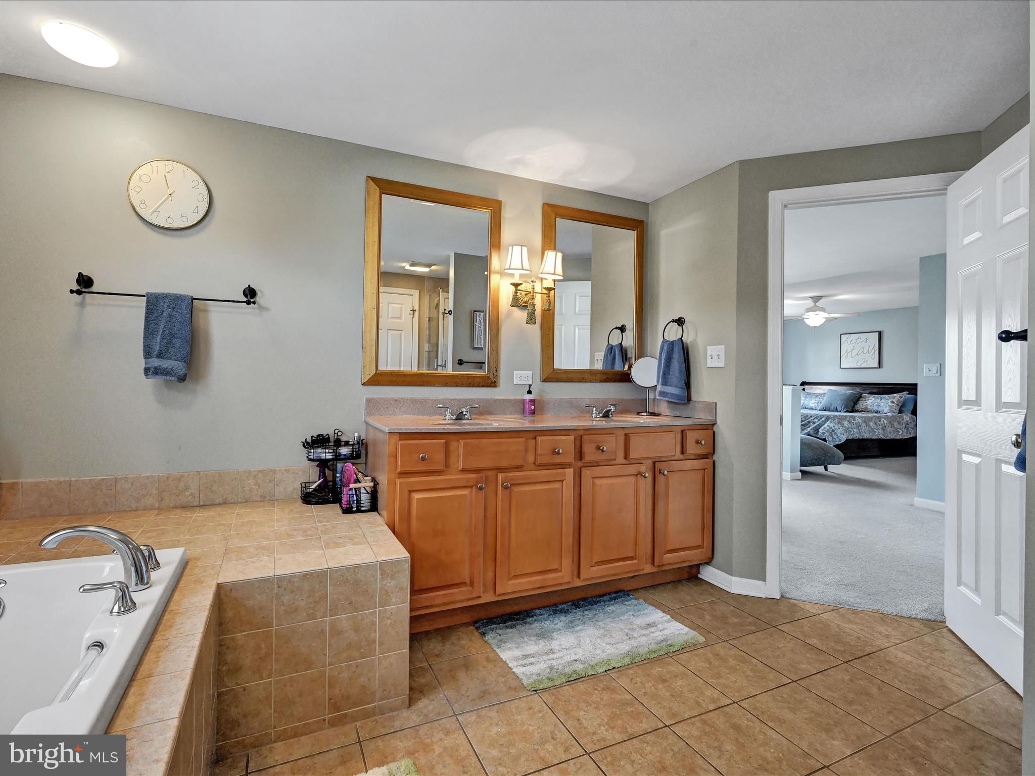 PENNS CROSSING - Residential