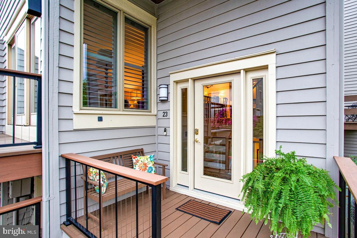 23 CHESAPEAKE LNDG
