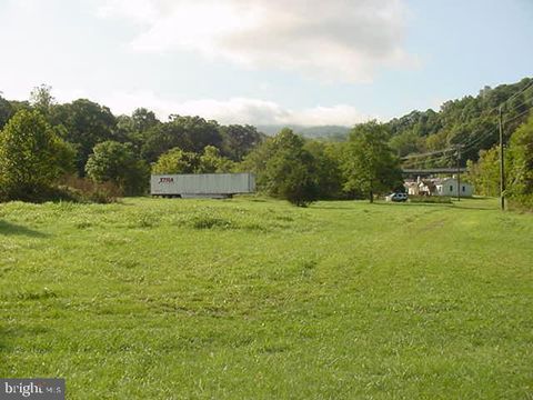 1743 & 1759 DISMAL HOLLOW RD FRONT ROYAL VA 22630