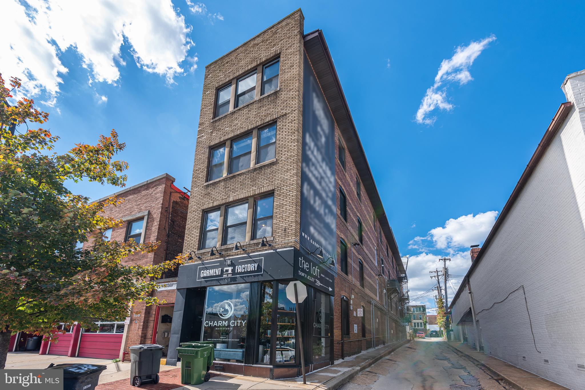 CANTON - Commercial Lease