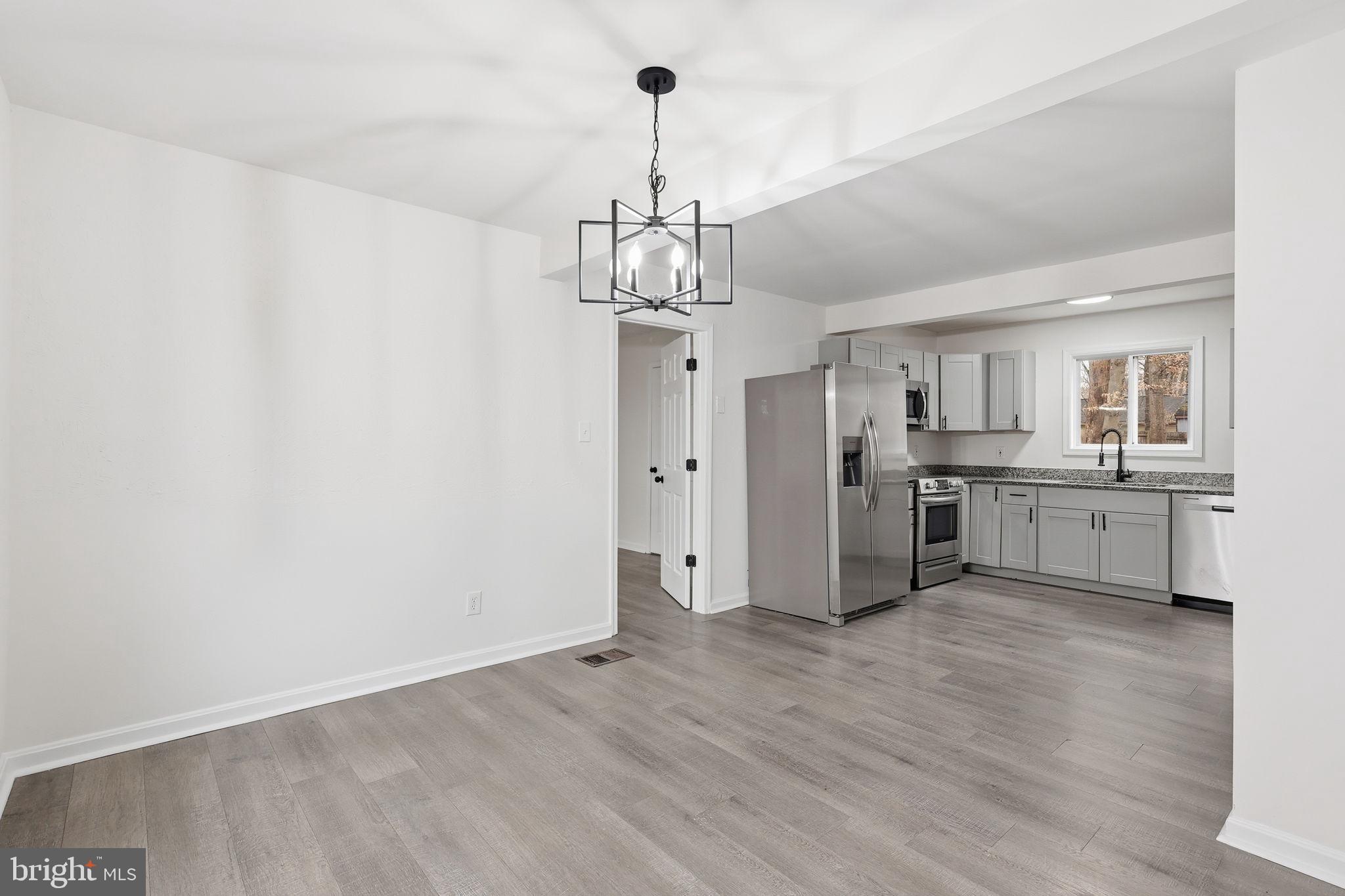 PLANTATION FOREST - Residential