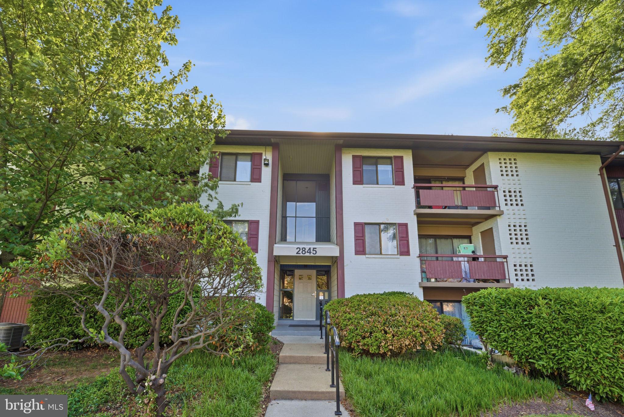 FAIRFIELD COMMONS - Residential