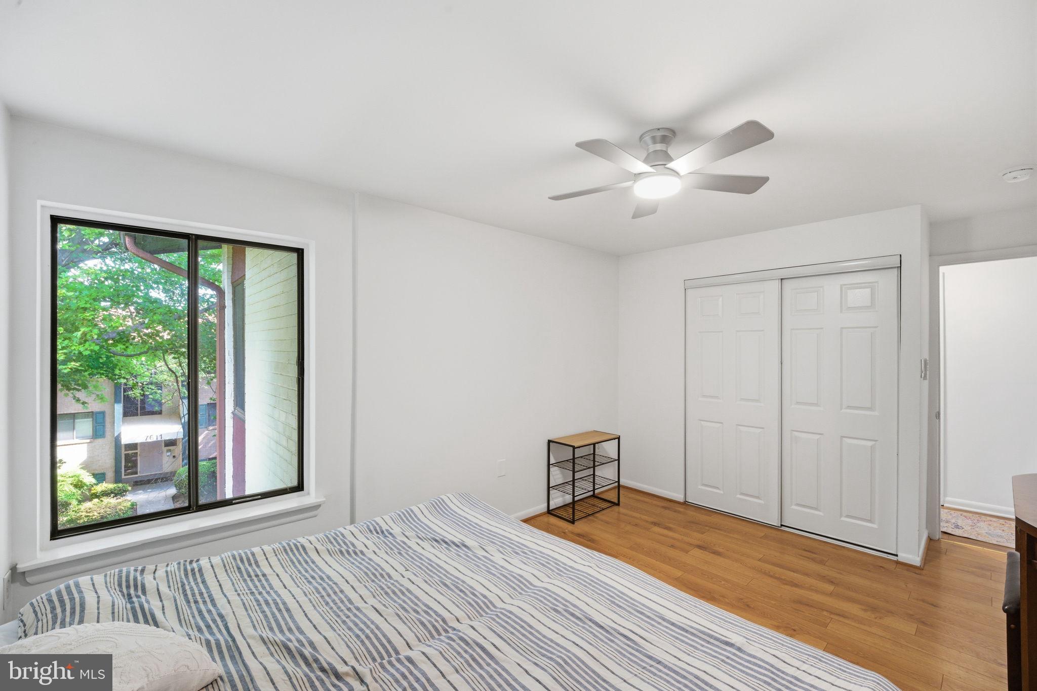 FAIRFIELD COMMONS - Residential