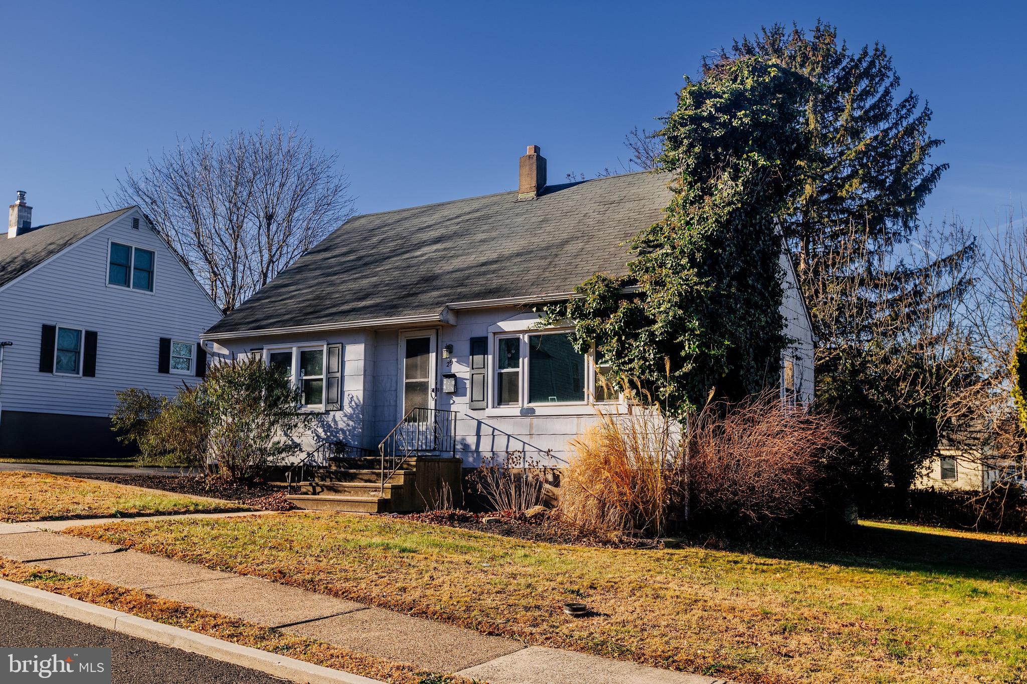 YARDLEY TERR - Residential