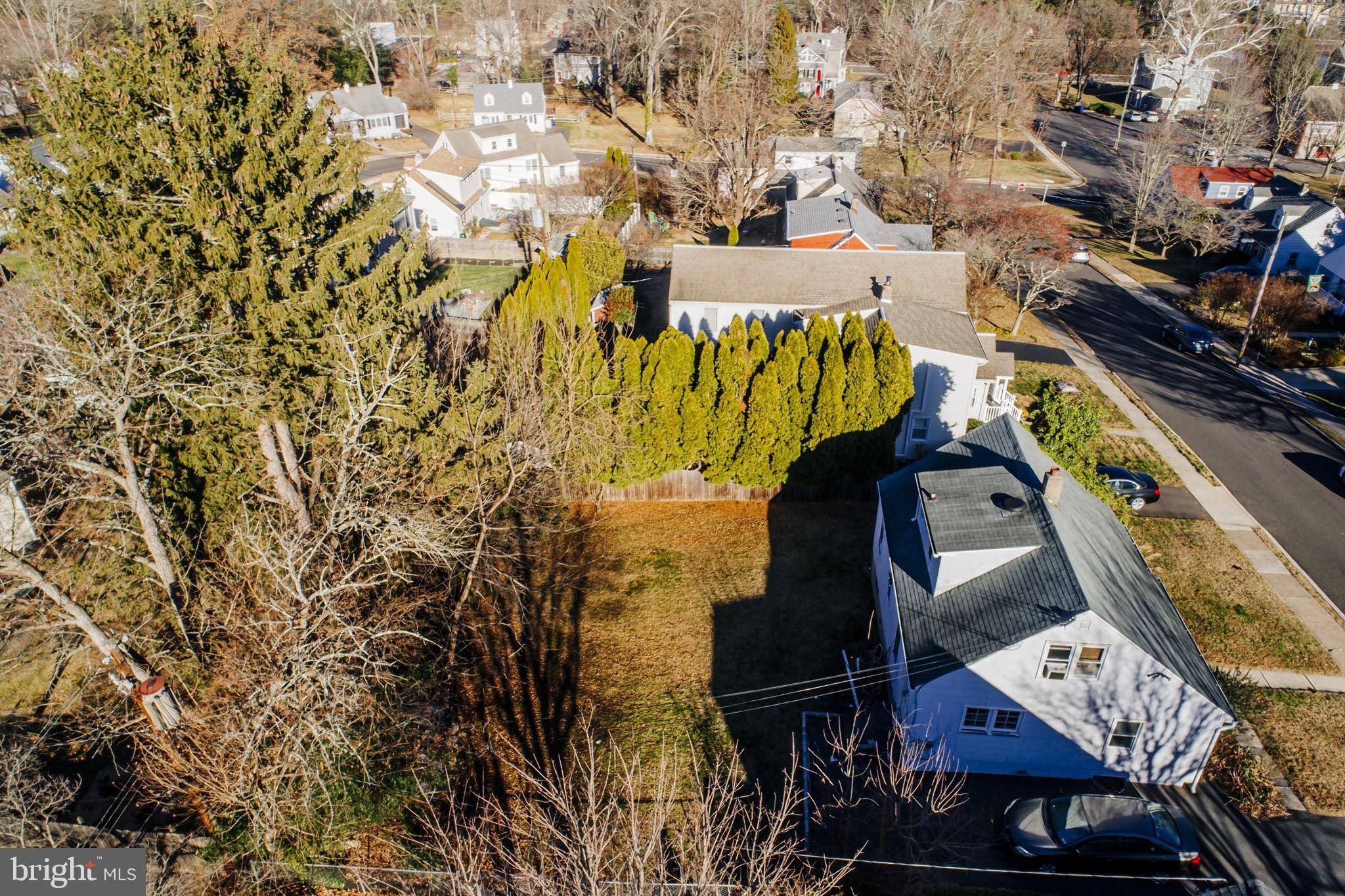 YARDLEY TERR - Residential