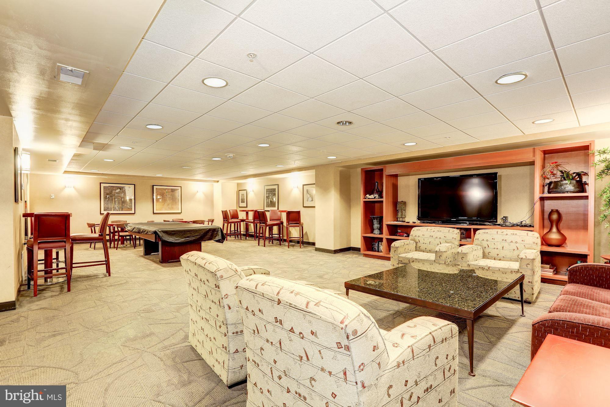 ARORA HILLS - Residential