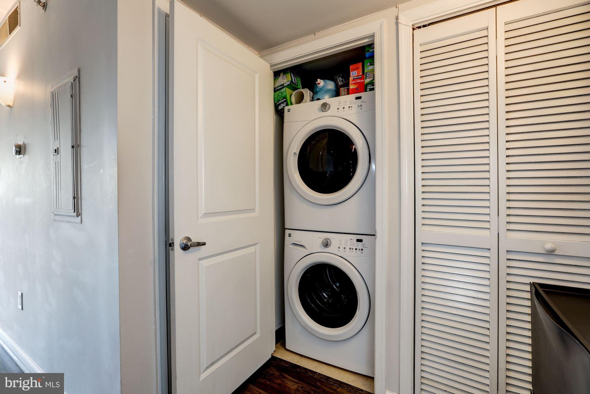 ARORA HILLS - Residential