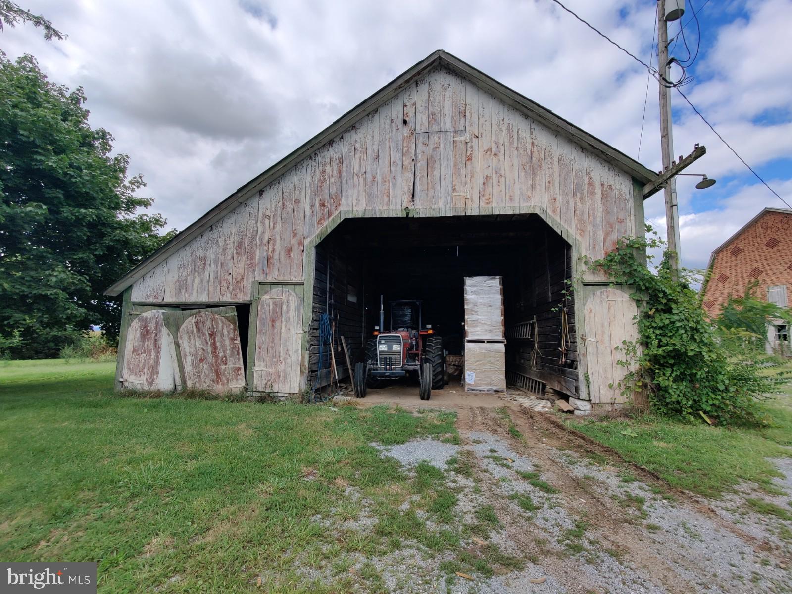 ANTRIM - Commercial Sale