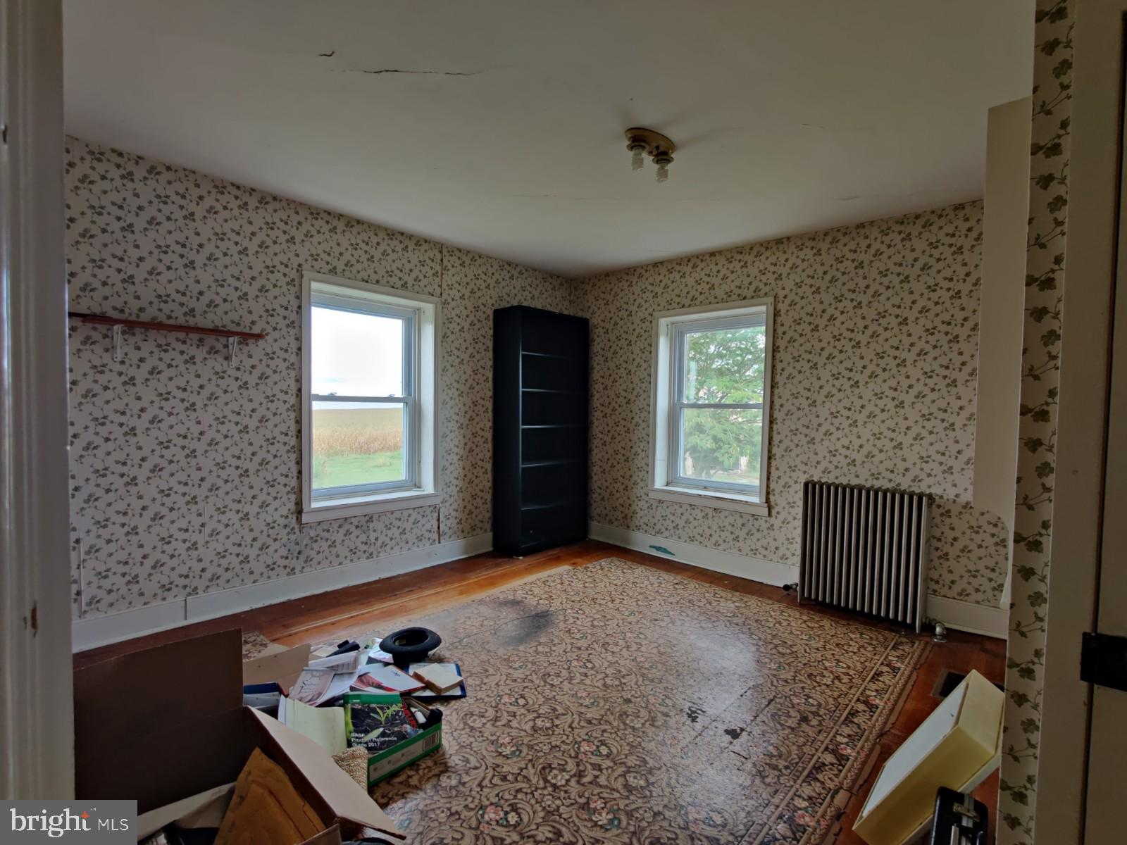 ANTRIM - Commercial Sale