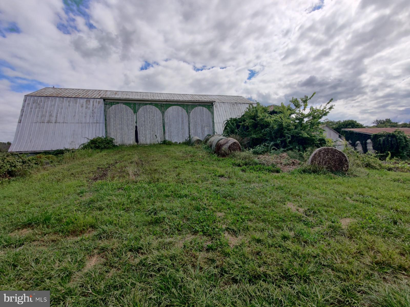 ANTRIM - Commercial Sale