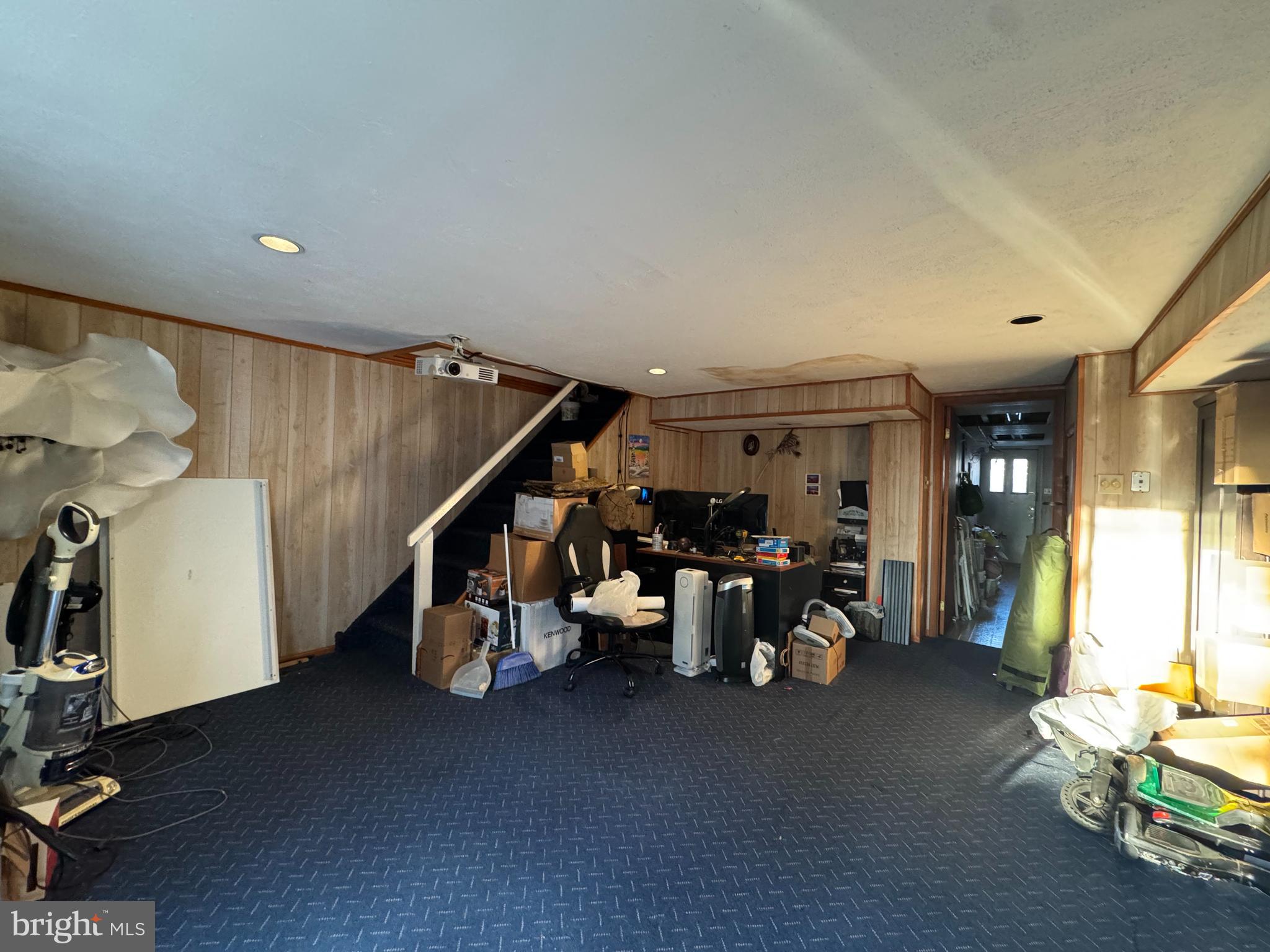 SOMERTON - Residential