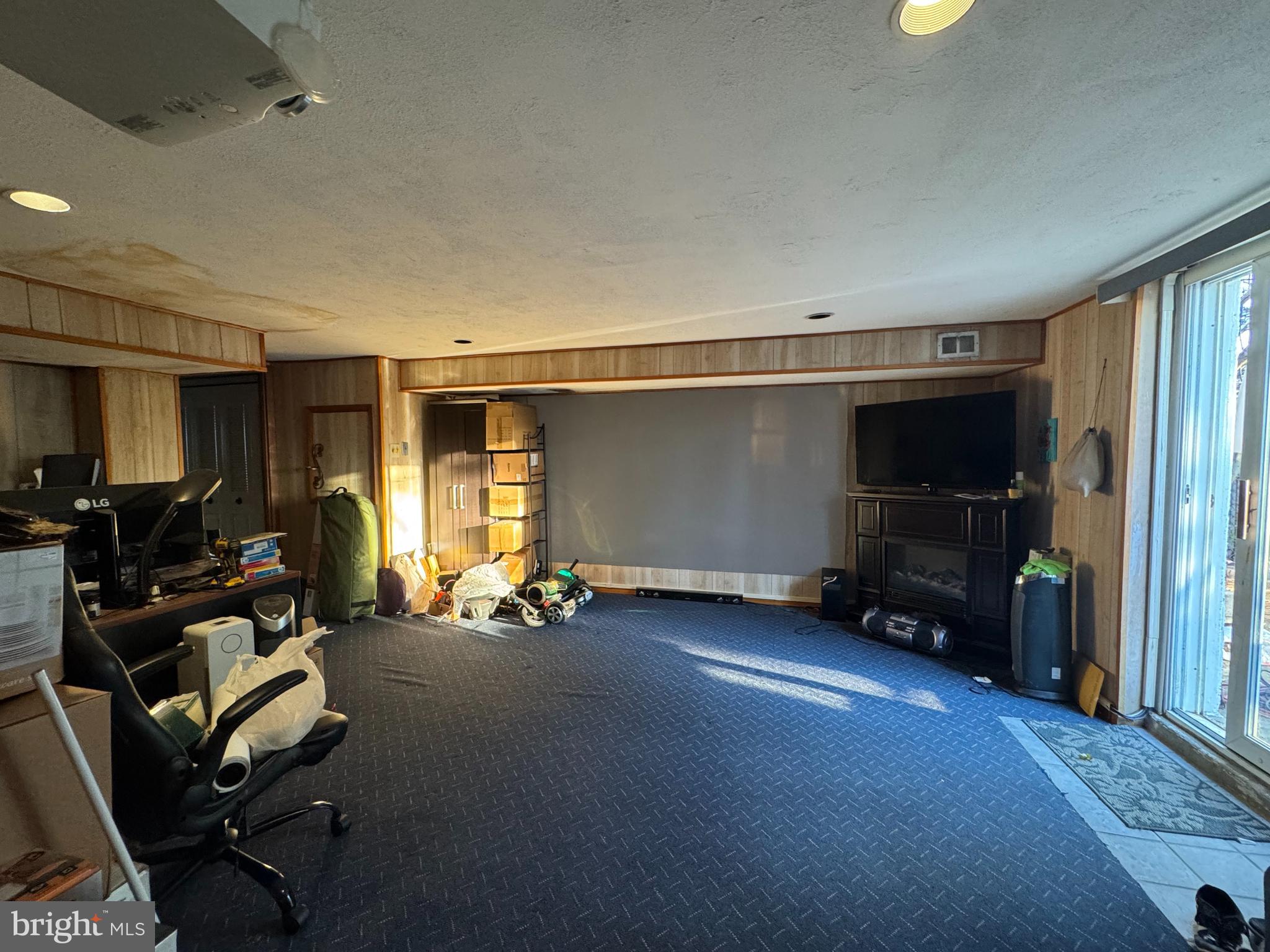 SOMERTON - Residential