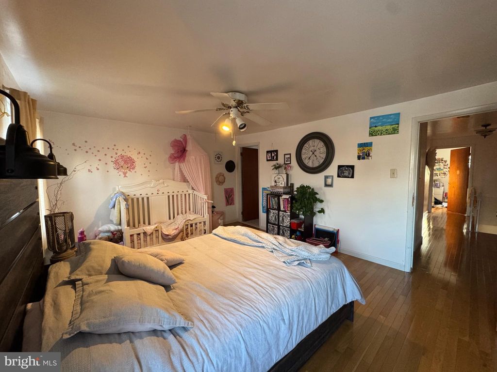 Photo of 518 Parlin Street, PHILADELPHIA, PA 19116 (MLS # PAPH2563716)