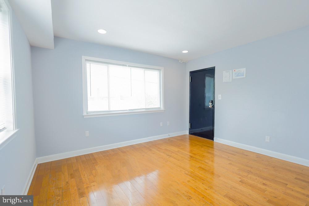 4013 GAULT PLACE NE 302