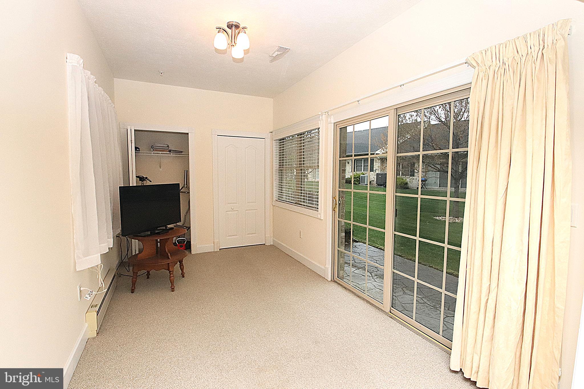 CORTLAND MANOR - Residential