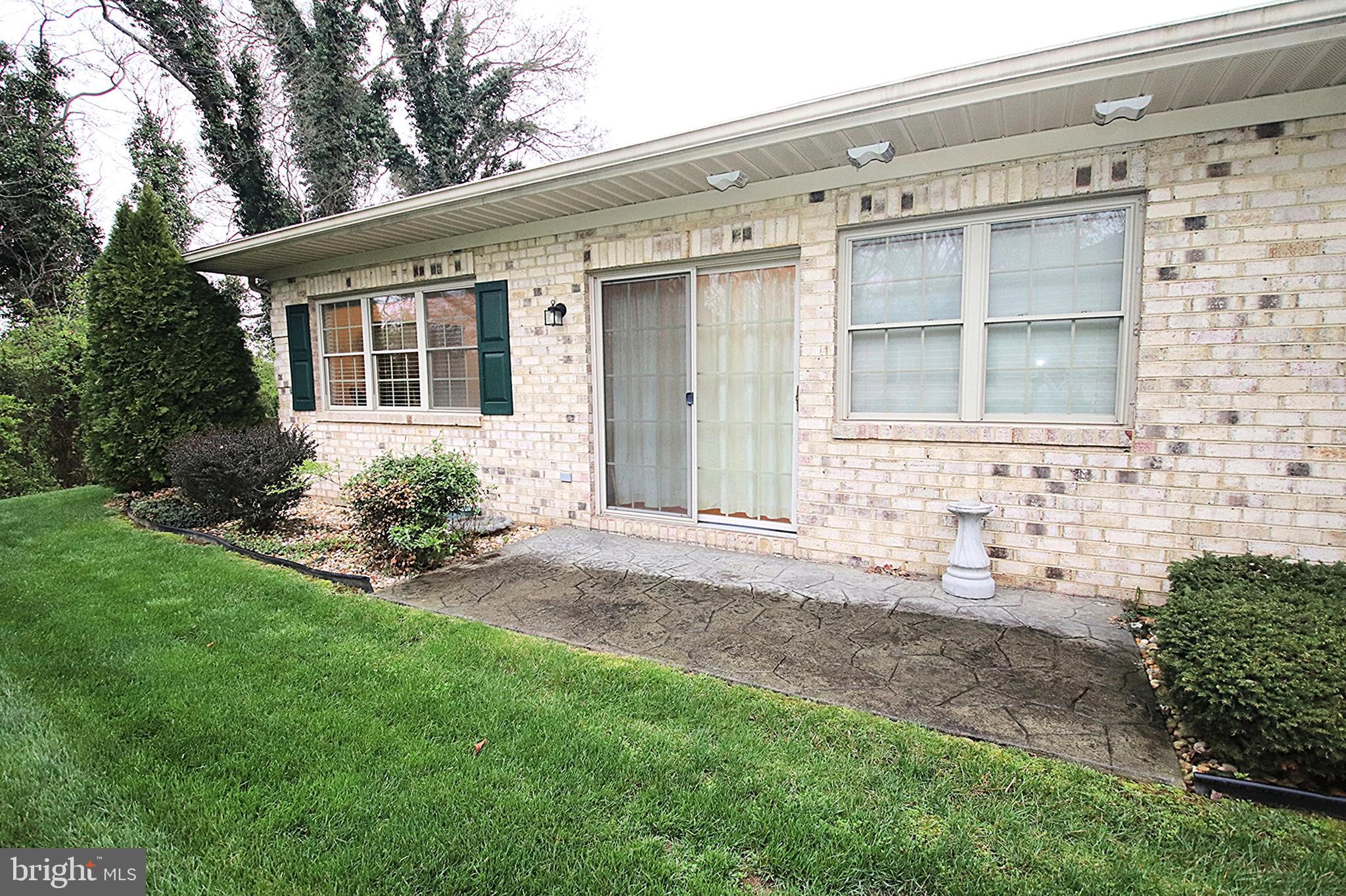 CORTLAND MANOR - Residential