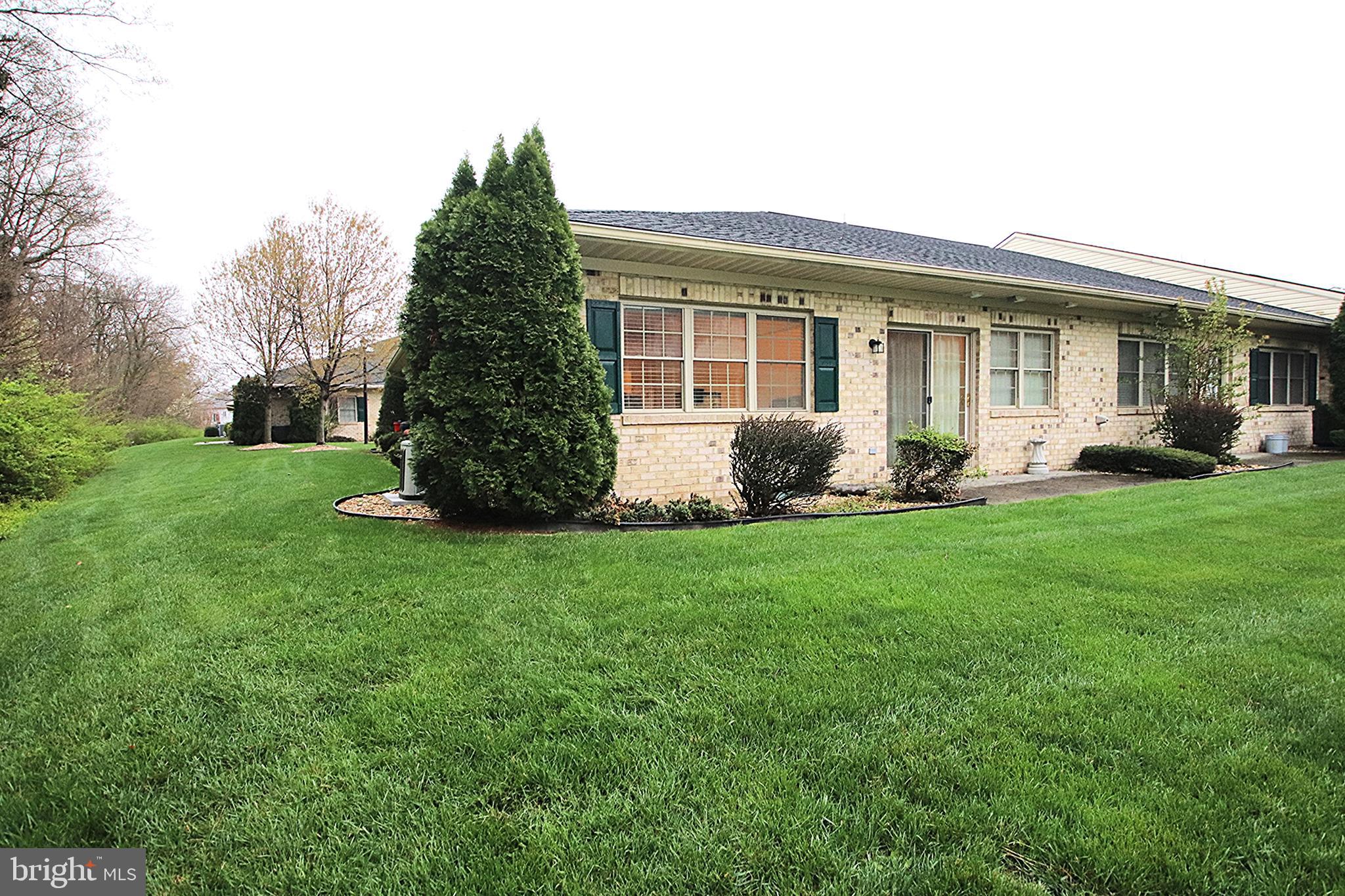 CORTLAND MANOR - Residential