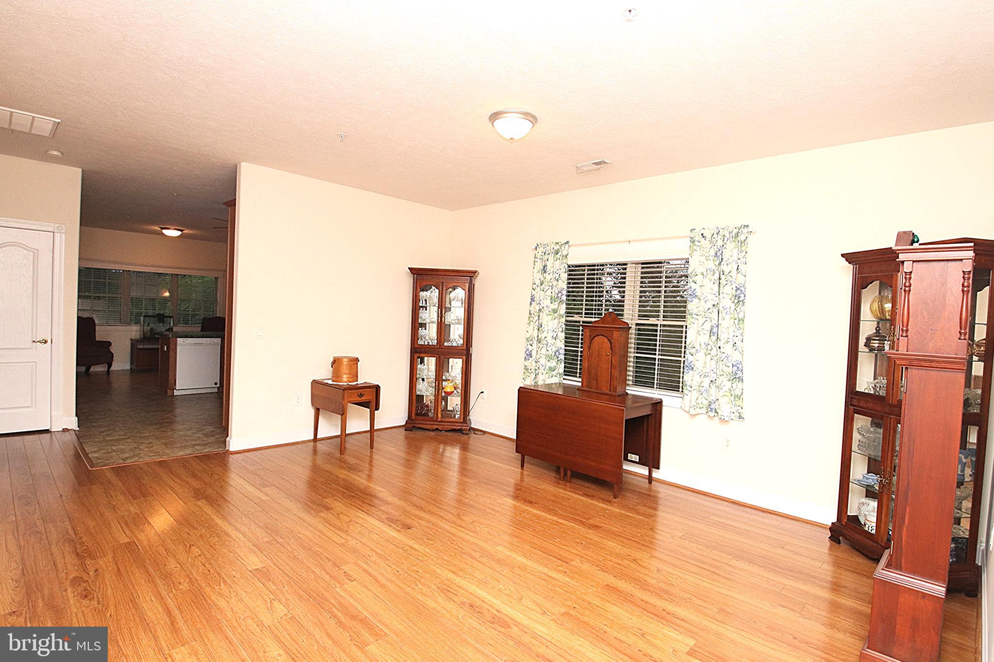 CORTLAND MANOR - Residential