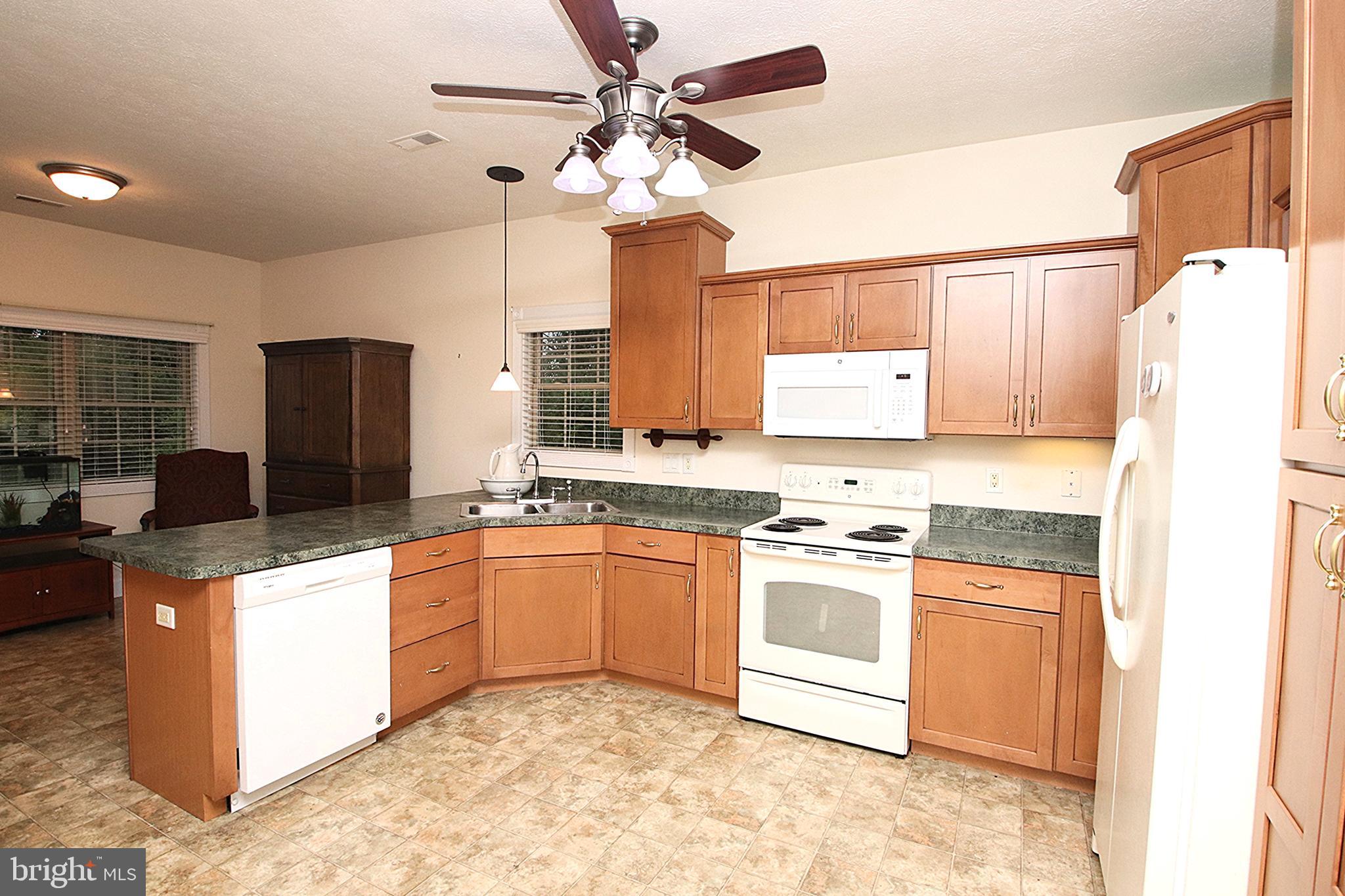 CORTLAND MANOR - Residential