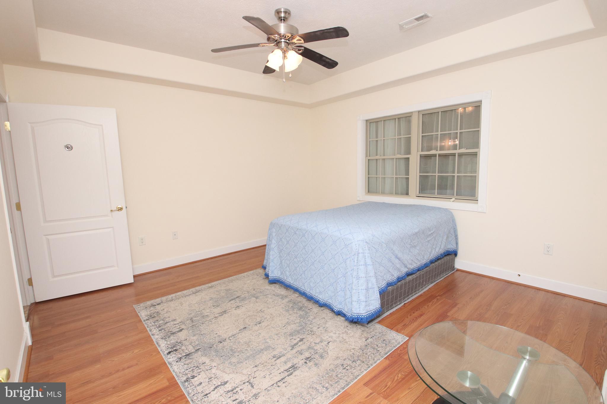 CORTLAND MANOR - Residential