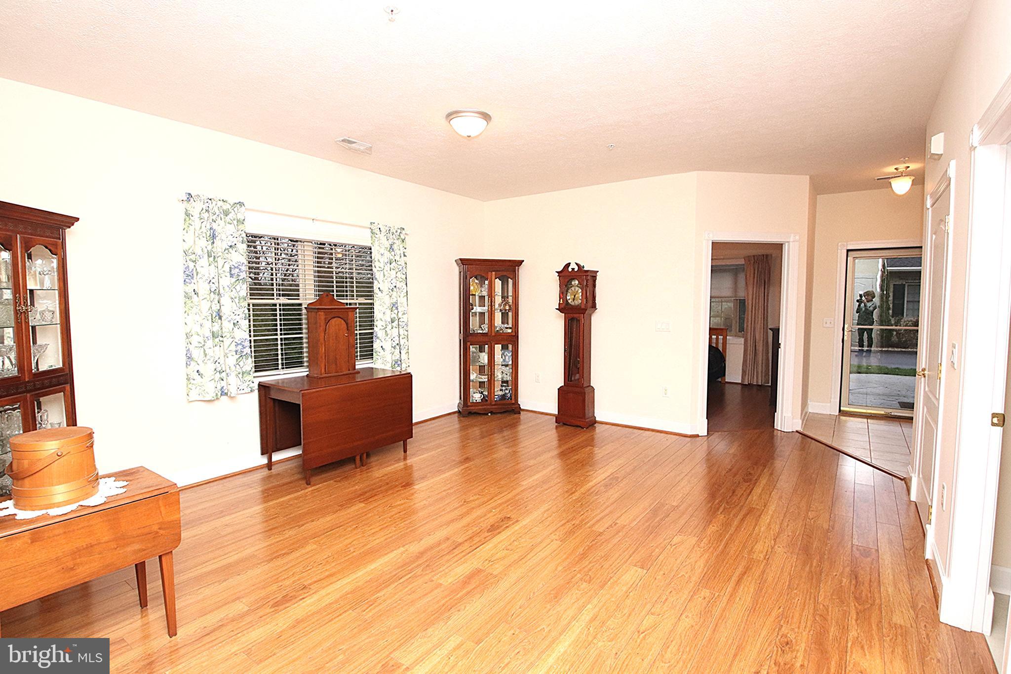 CORTLAND MANOR - Residential