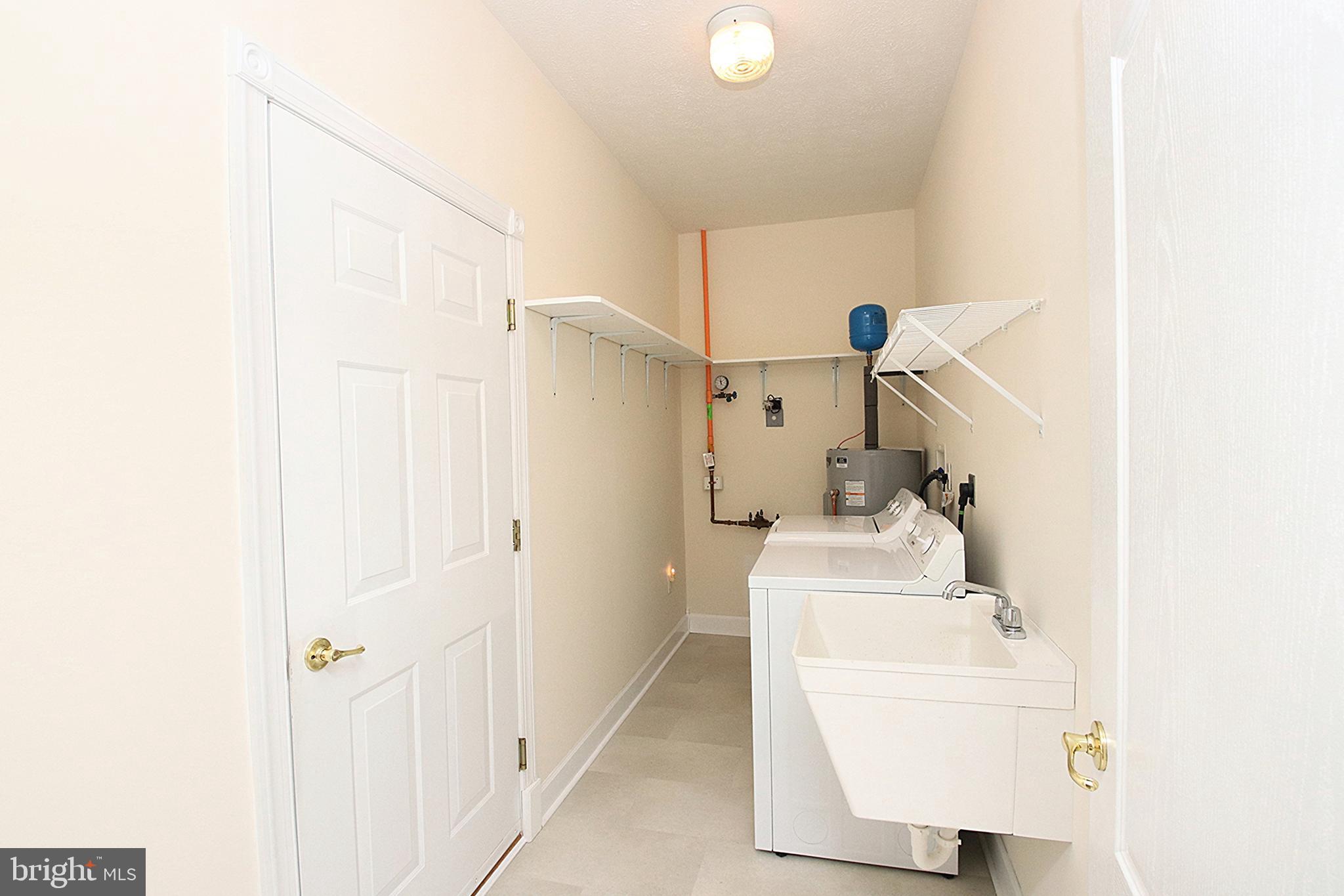 CORTLAND MANOR - Residential