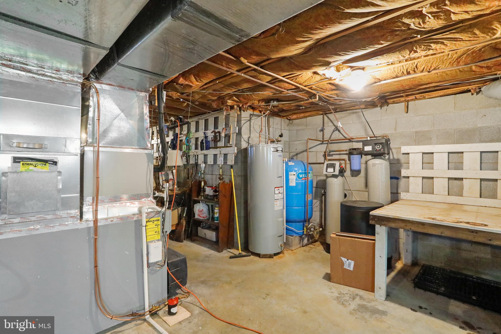 AYR TOWNSHIP - Residential